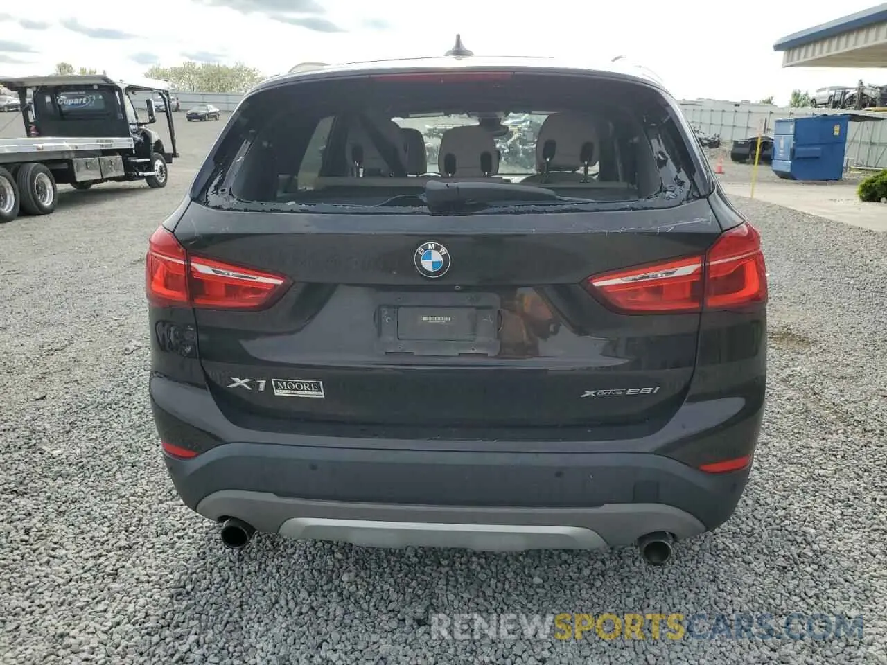 6 Photograph of a damaged car WBXHT3C53K5N27090 BMW X1 2019