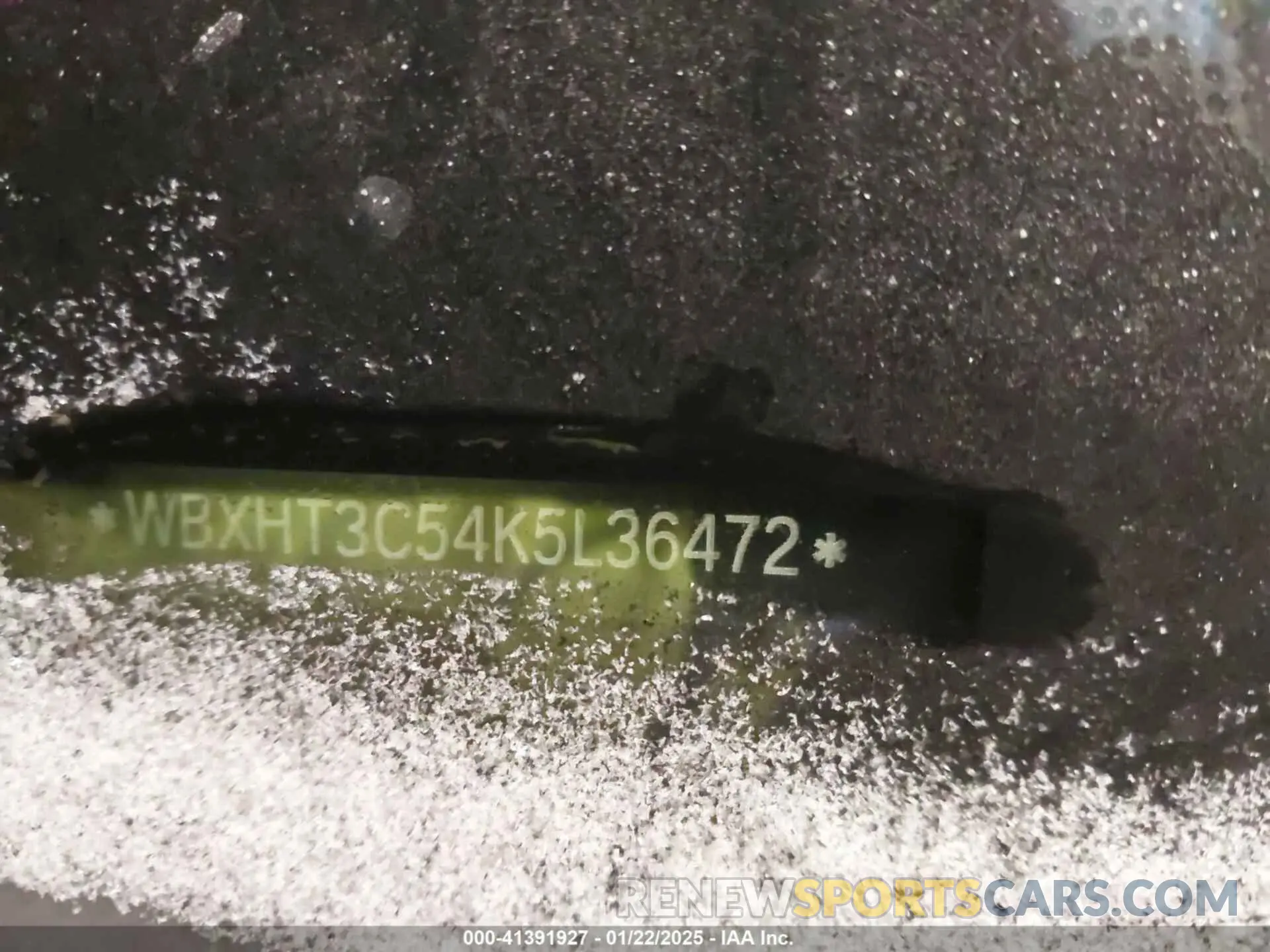 9 Photograph of a damaged car WBXHT3C54K5L36472 BMW X1 2019