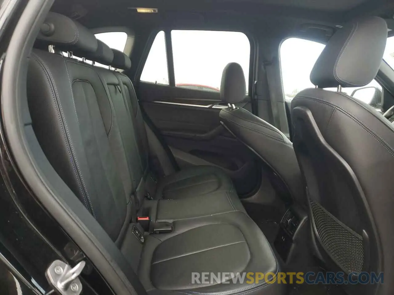 11 Photograph of a damaged car WBXHT3C54K5L90175 BMW X1 2019