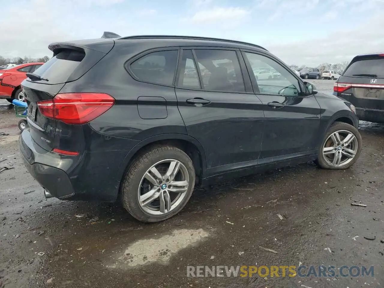 3 Photograph of a damaged car WBXHT3C54K5L90175 BMW X1 2019