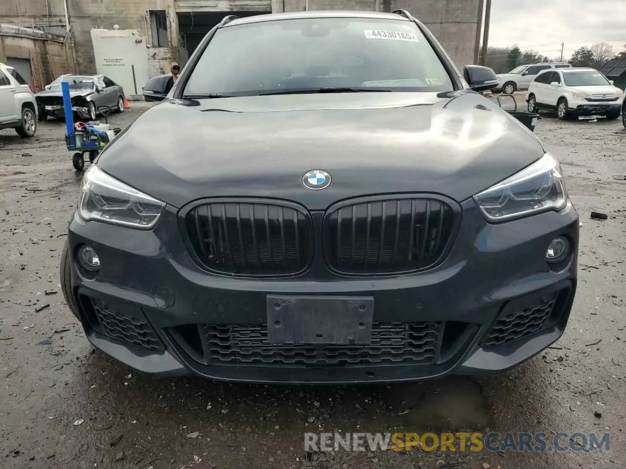 5 Photograph of a damaged car WBXHT3C54K5L90175 BMW X1 2019