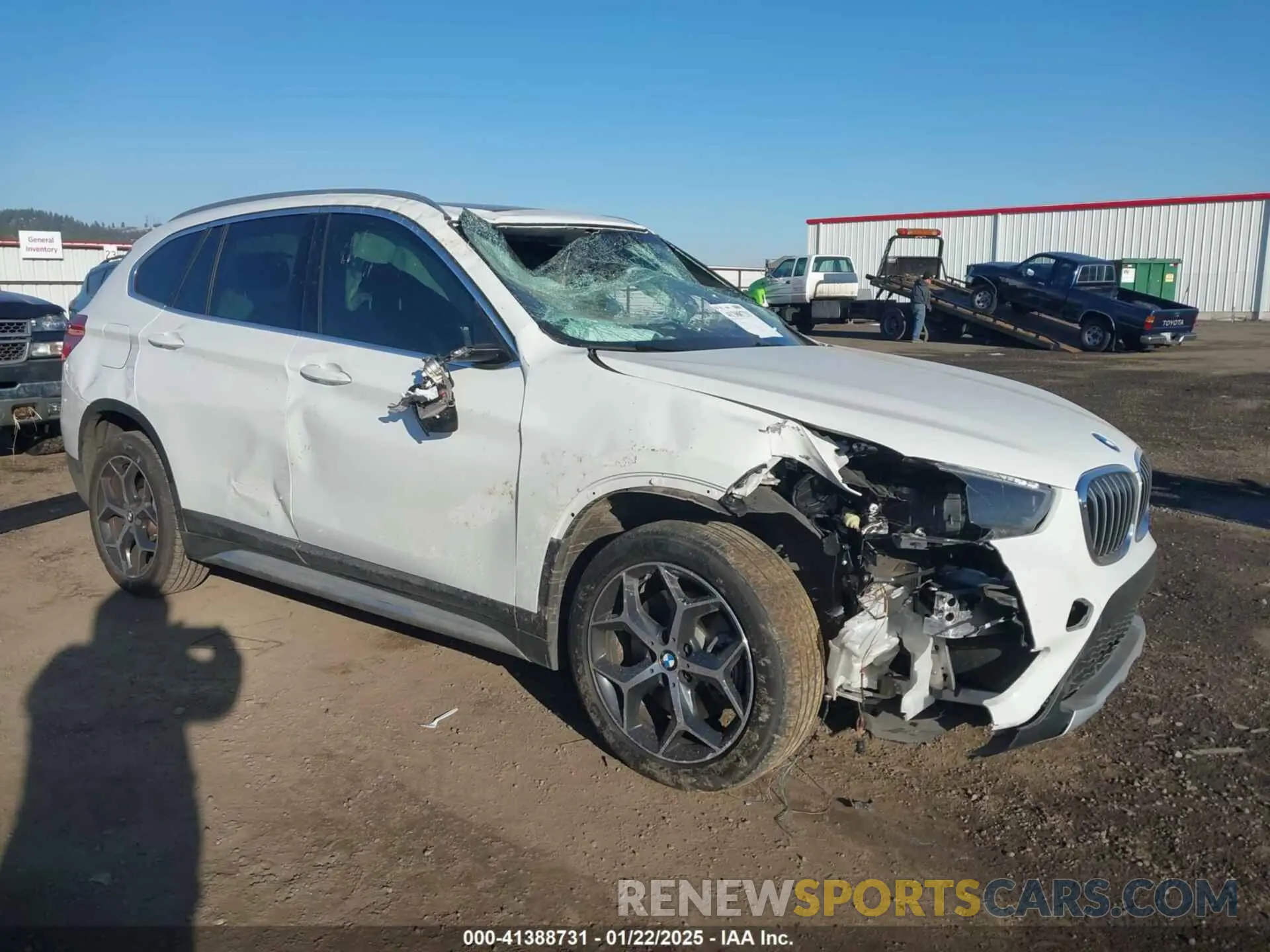 1 Photograph of a damaged car WBXHT3C56K5L89500 BMW X1 2019
