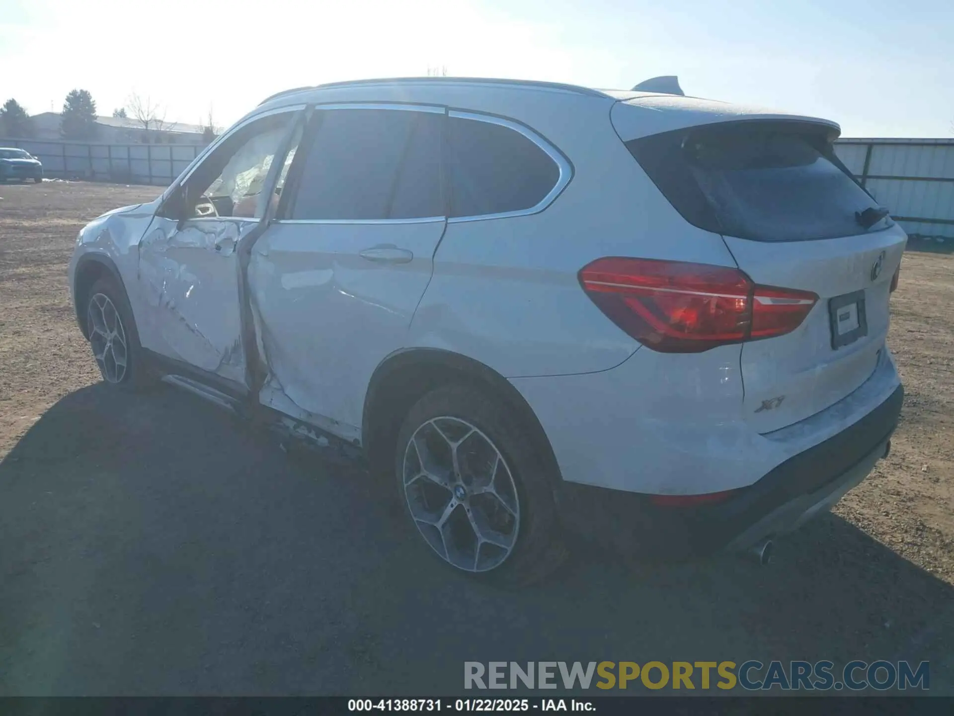 3 Photograph of a damaged car WBXHT3C56K5L89500 BMW X1 2019