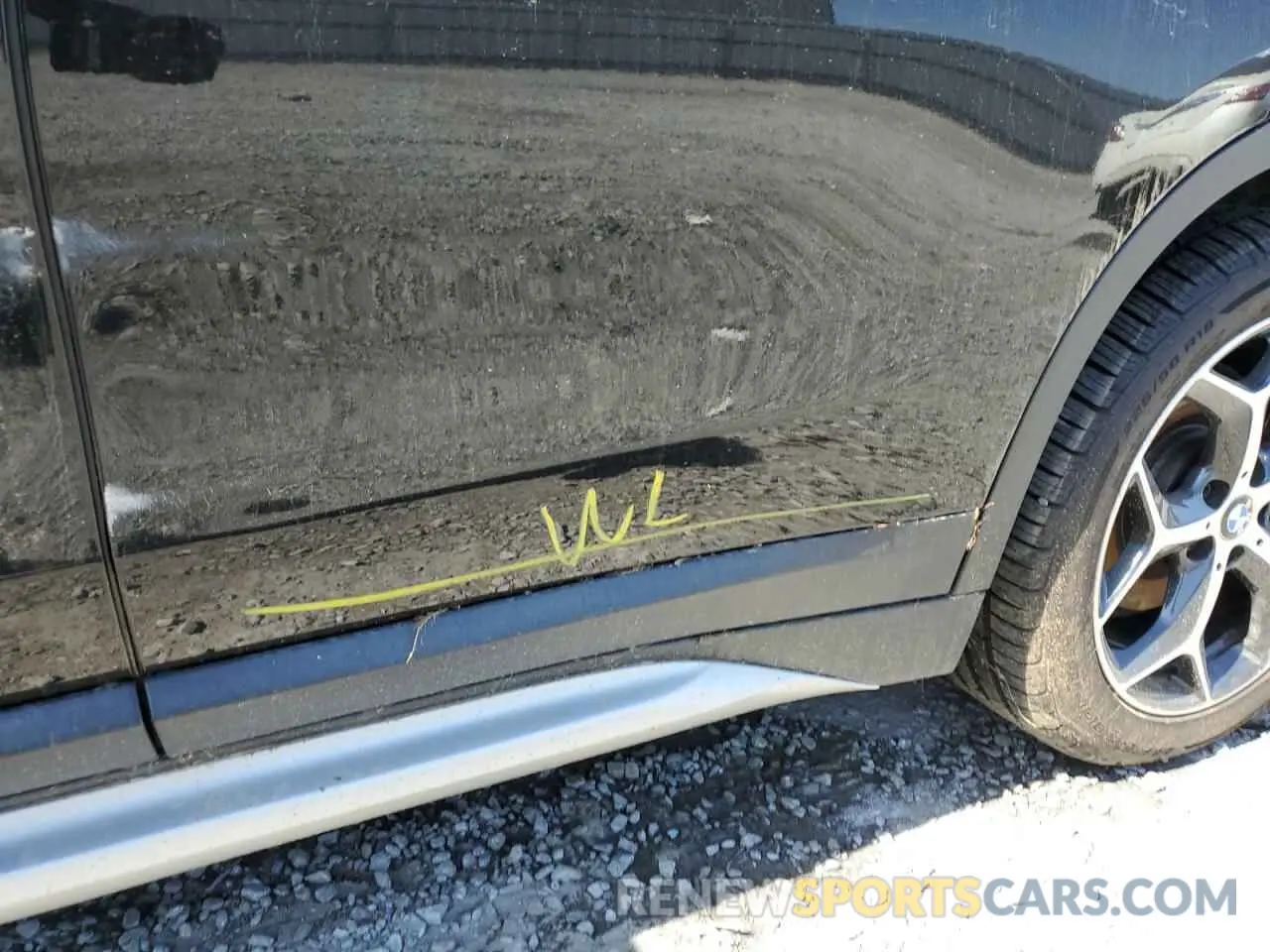 12 Photograph of a damaged car WBXHT3C56K5L90937 BMW X1 2019