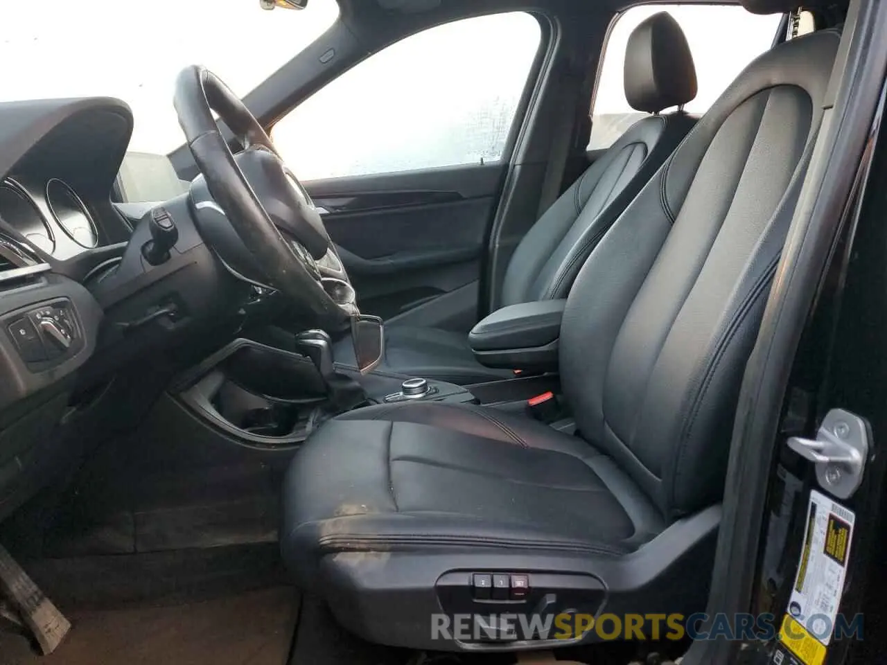 7 Photograph of a damaged car WBXHT3C56K5L90937 BMW X1 2019