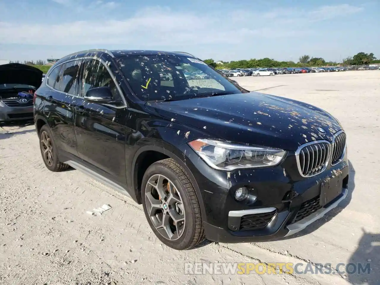 1 Photograph of a damaged car WBXHT3C56K5N18481 BMW X1 2019