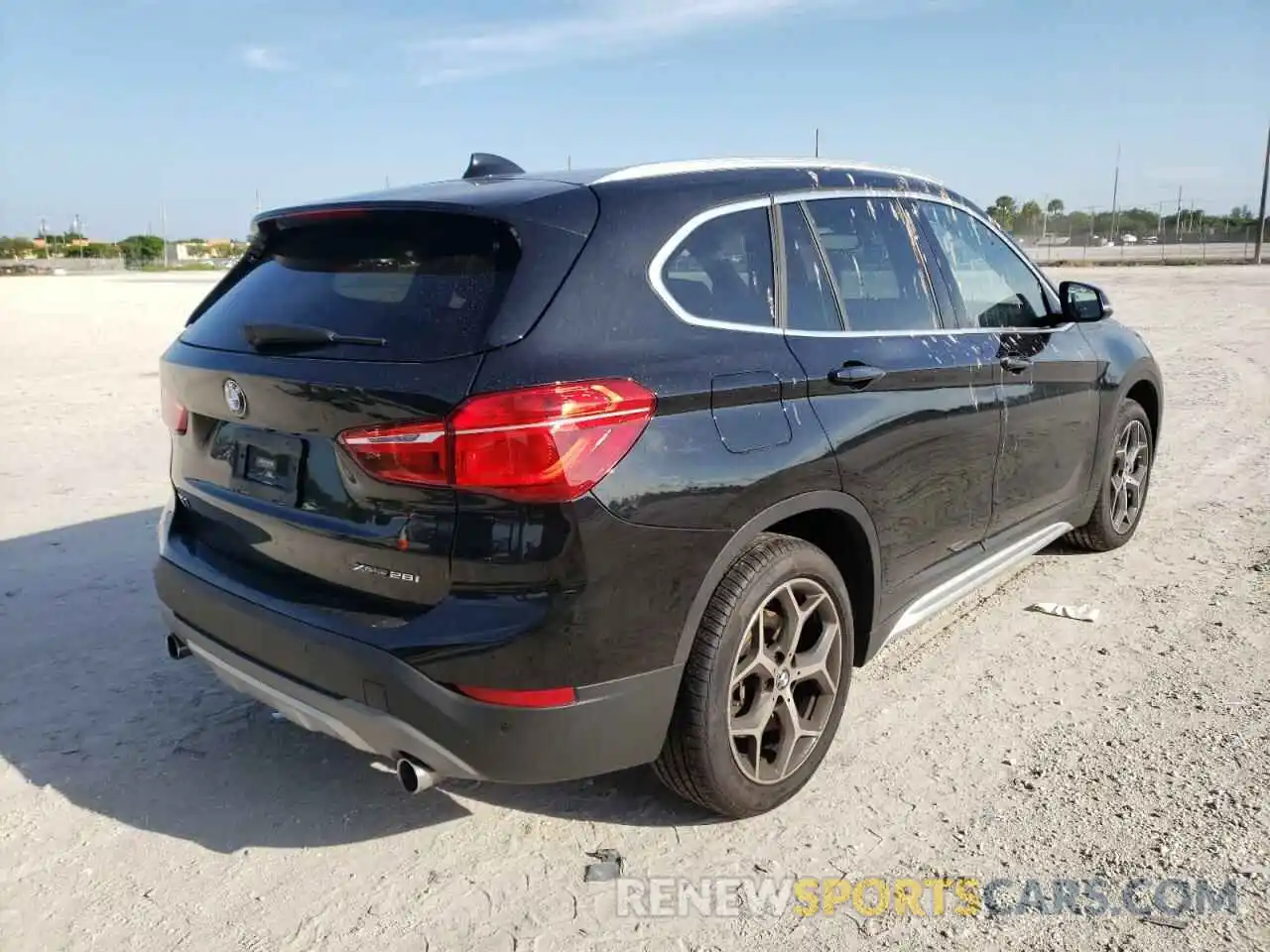 4 Photograph of a damaged car WBXHT3C56K5N18481 BMW X1 2019