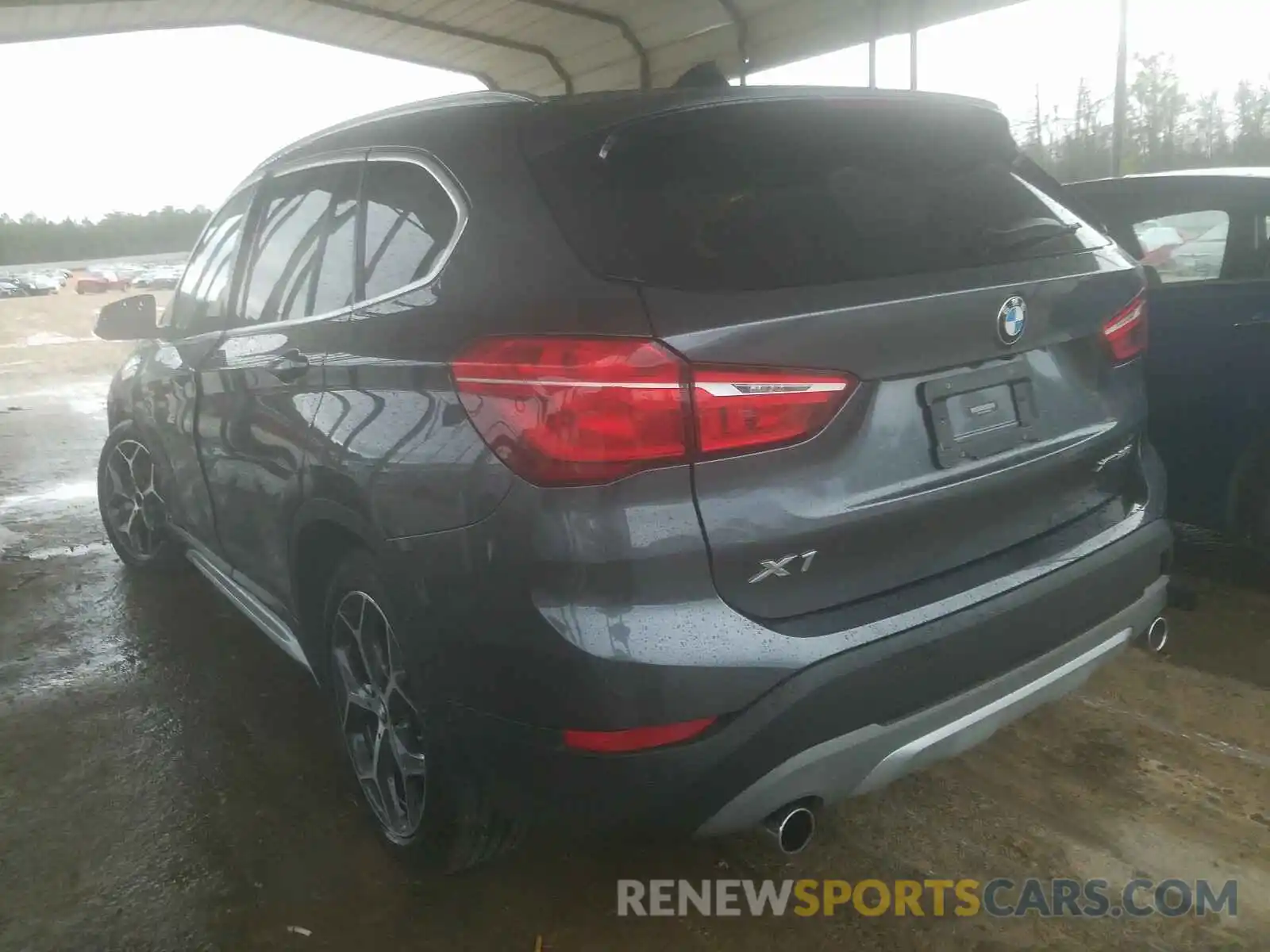 3 Photograph of a damaged car WBXHT3C57K3H34421 BMW X1 2019