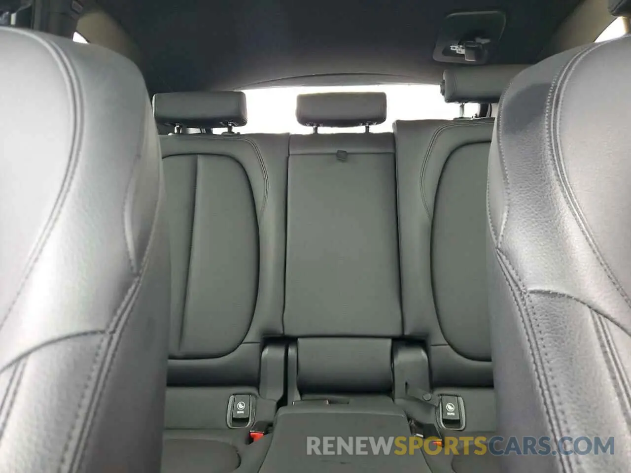 10 Photograph of a damaged car WBXHT3C57K5L36997 BMW X1 2019