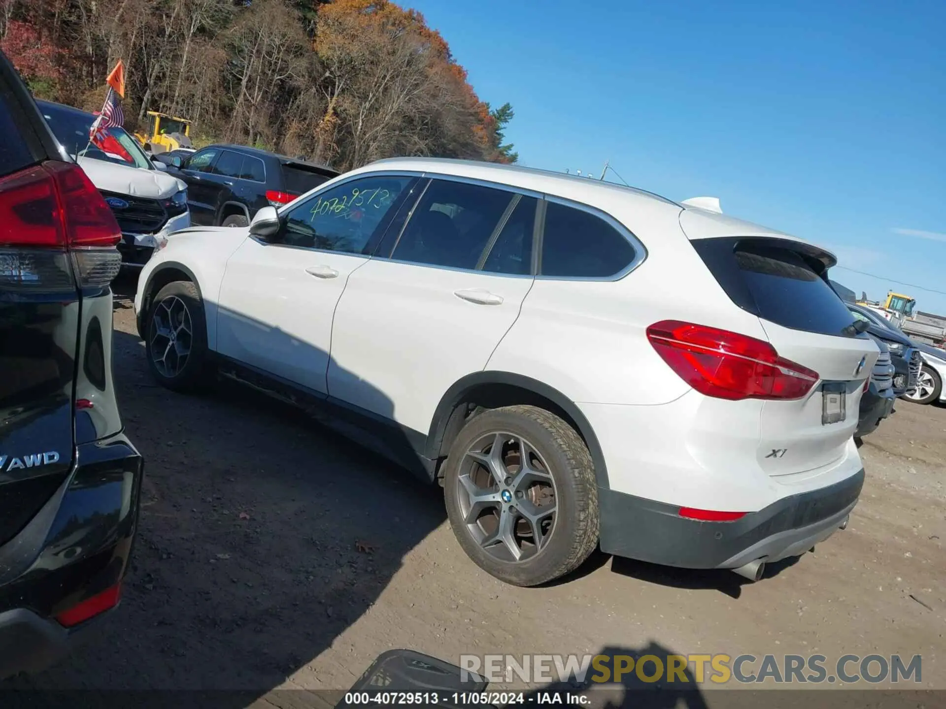 3 Photograph of a damaged car WBXHT3C57K5L89697 BMW X1 2019