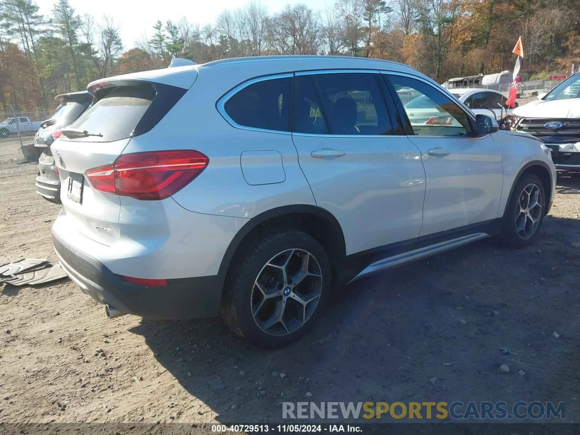 4 Photograph of a damaged car WBXHT3C57K5L89697 BMW X1 2019
