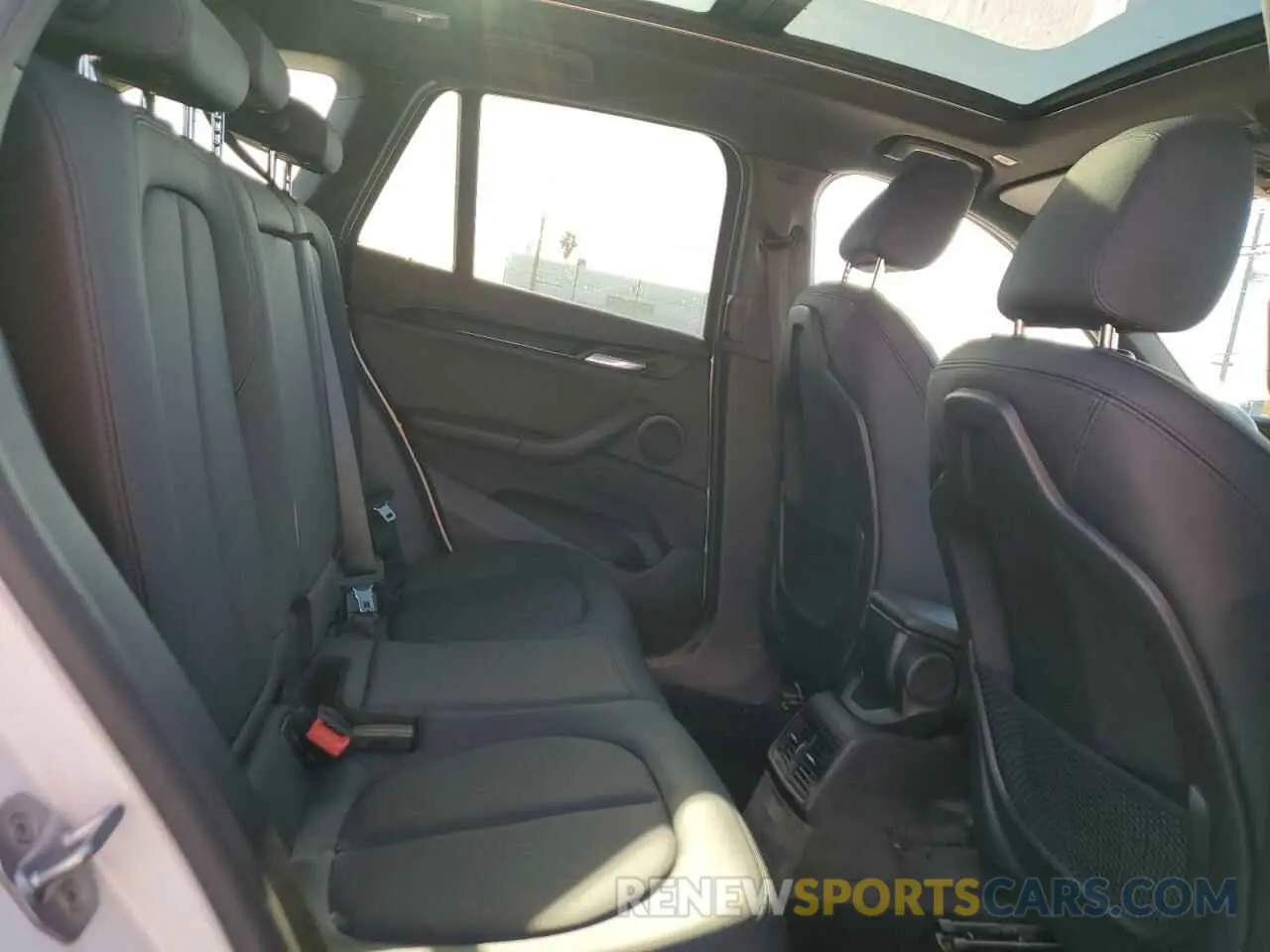 11 Photograph of a damaged car WBXHT3C58K5L36880 BMW X1 2019