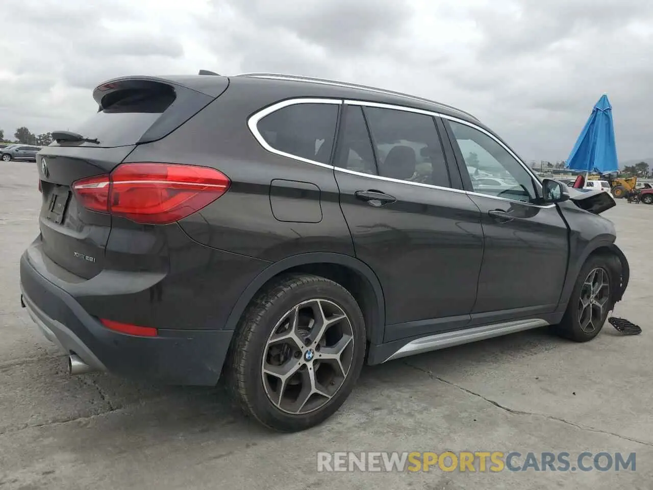 3 Photograph of a damaged car WBXHT3C59K5L36757 BMW X1 2019