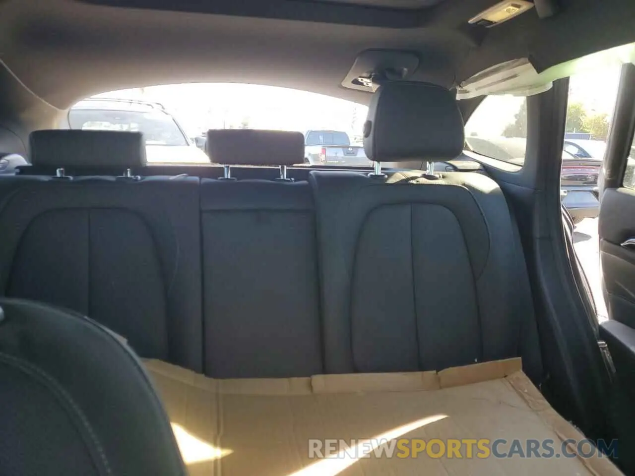 10 Photograph of a damaged car WBXHT3C5XK5L38582 BMW X1 2019