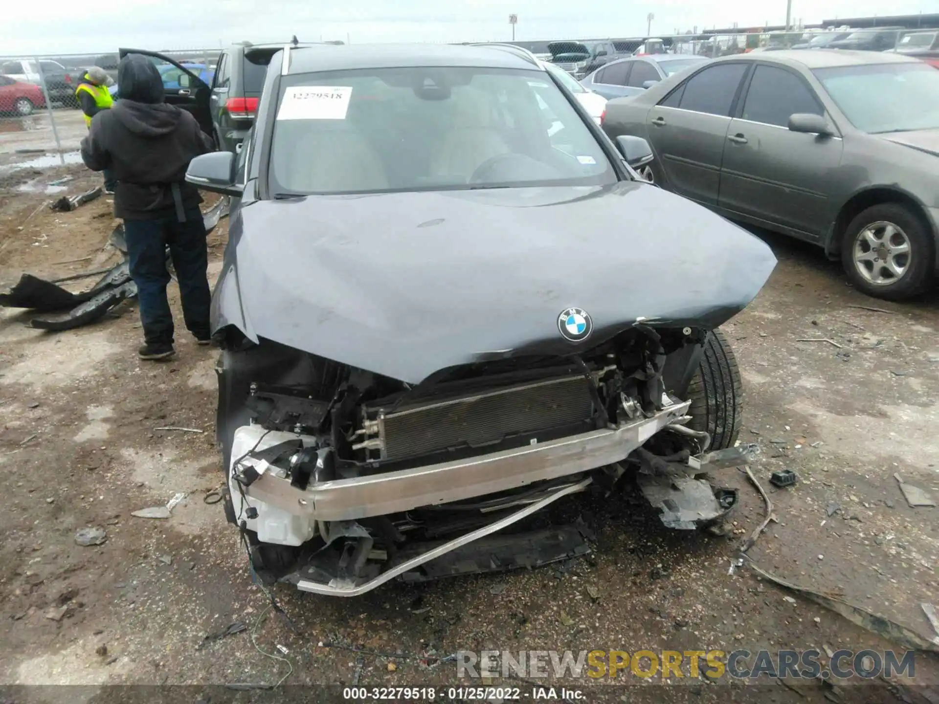 6 Photograph of a damaged car WBXHU7C52K3H44262 BMW X1 2019