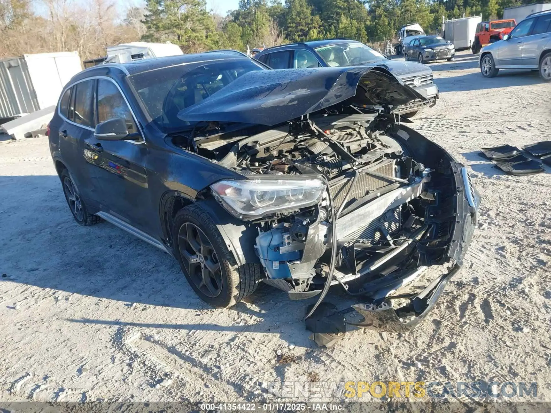 1 Photograph of a damaged car WBXHU7C52K5L11560 BMW X1 2019