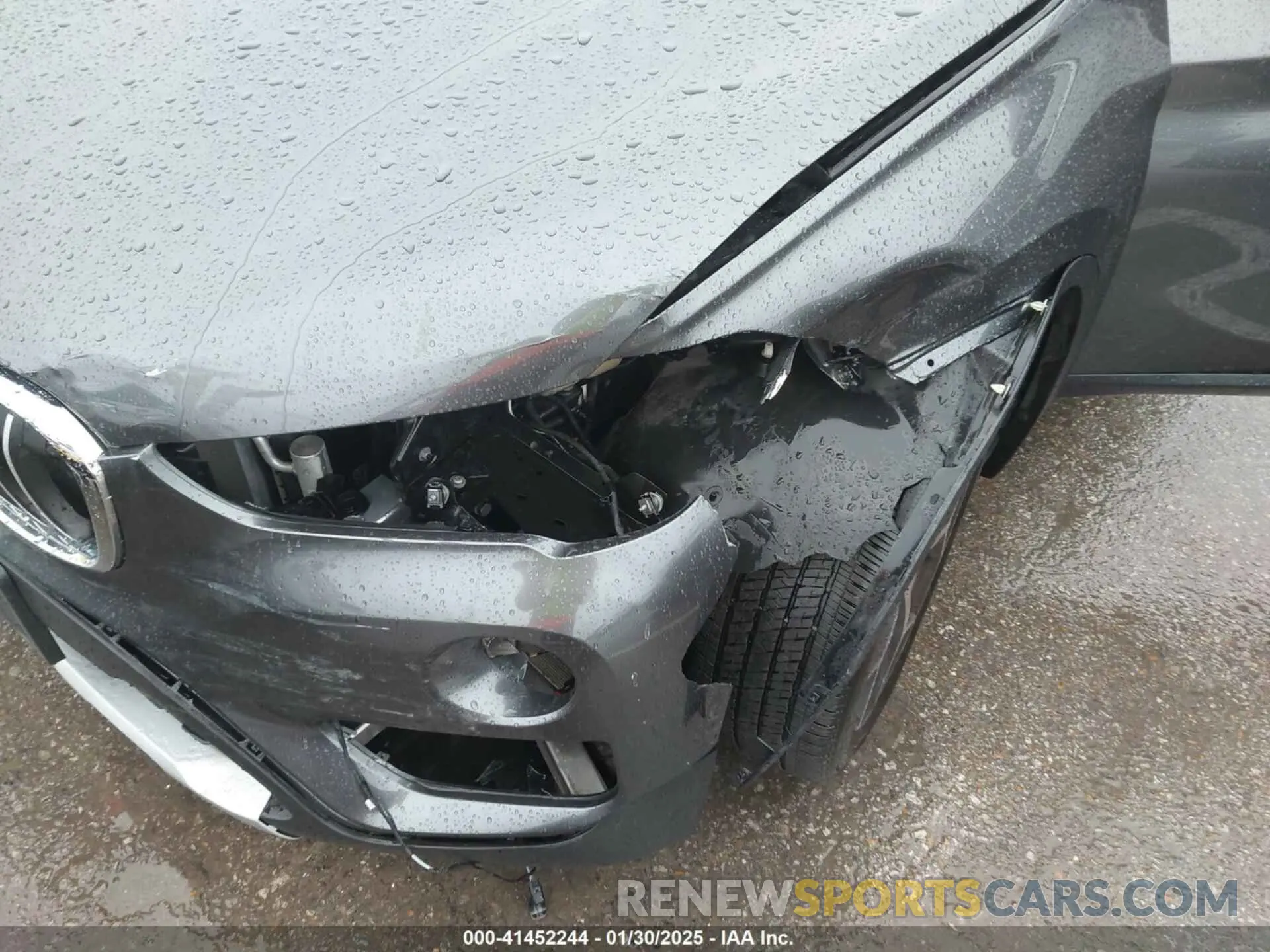 6 Photograph of a damaged car WBXHU7C52K5L12160 BMW X1 2019