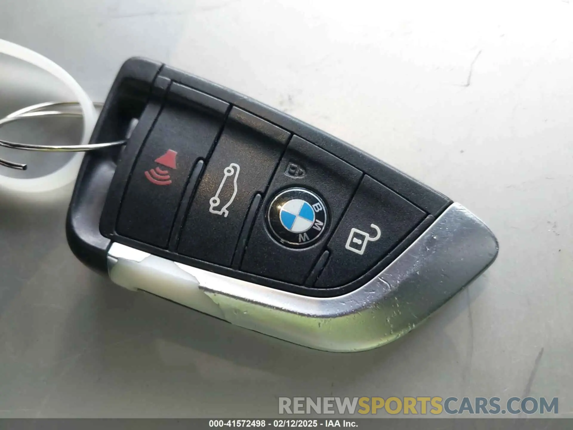 11 Photograph of a damaged car WBXHU7C54K3H45266 BMW X1 2019