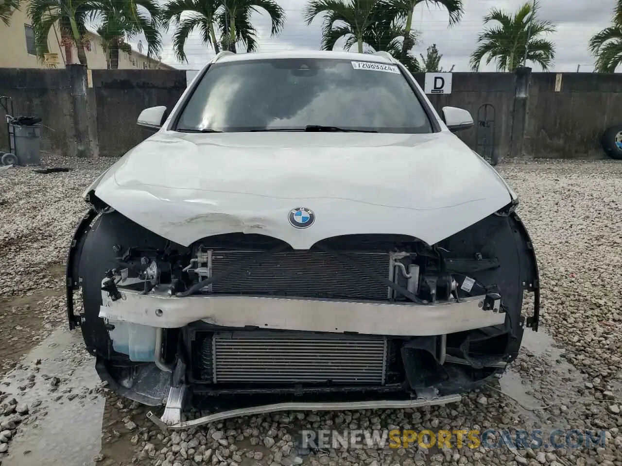 5 Photograph of a damaged car WBXHU7C55K5L11892 BMW X1 2019