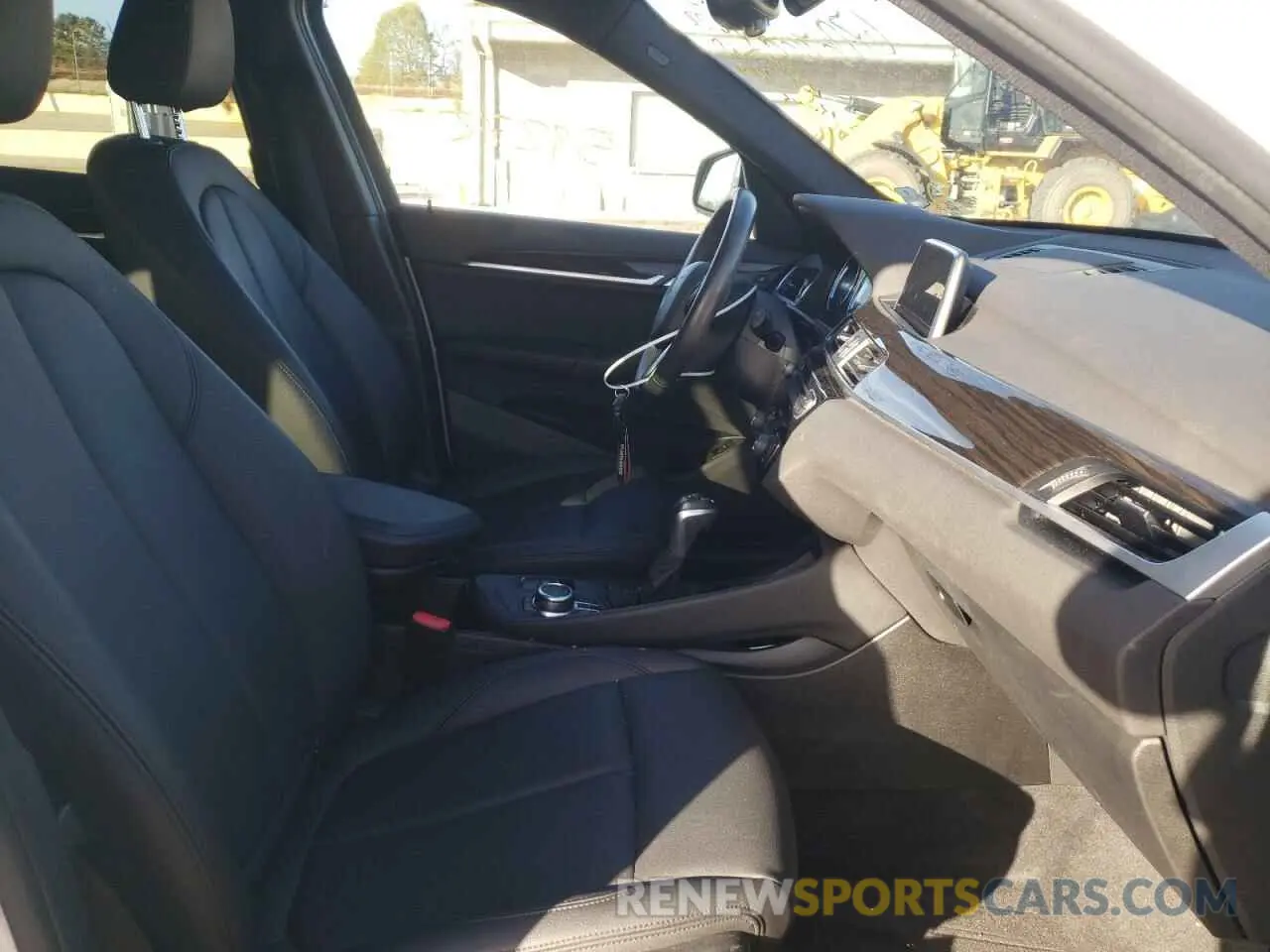 5 Photograph of a damaged car WBXHU7C58K3H45030 BMW X1 2019