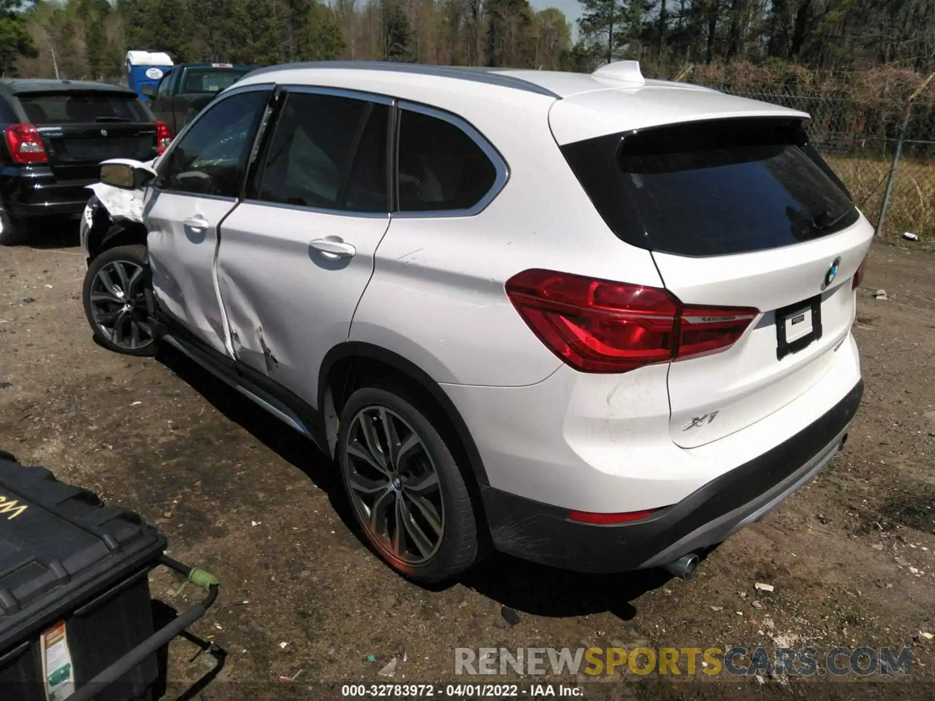 3 Photograph of a damaged car WBXHU7C58K5L12017 BMW X1 2019