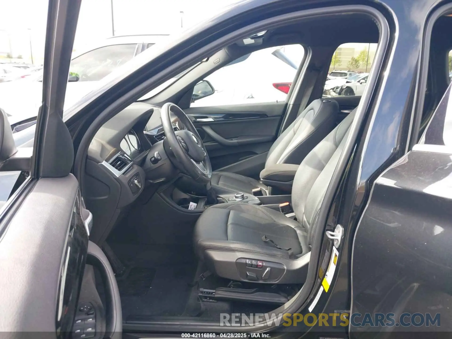 5 Photograph of a damaged car WBXHU7C59K5L12320 BMW X1 2019