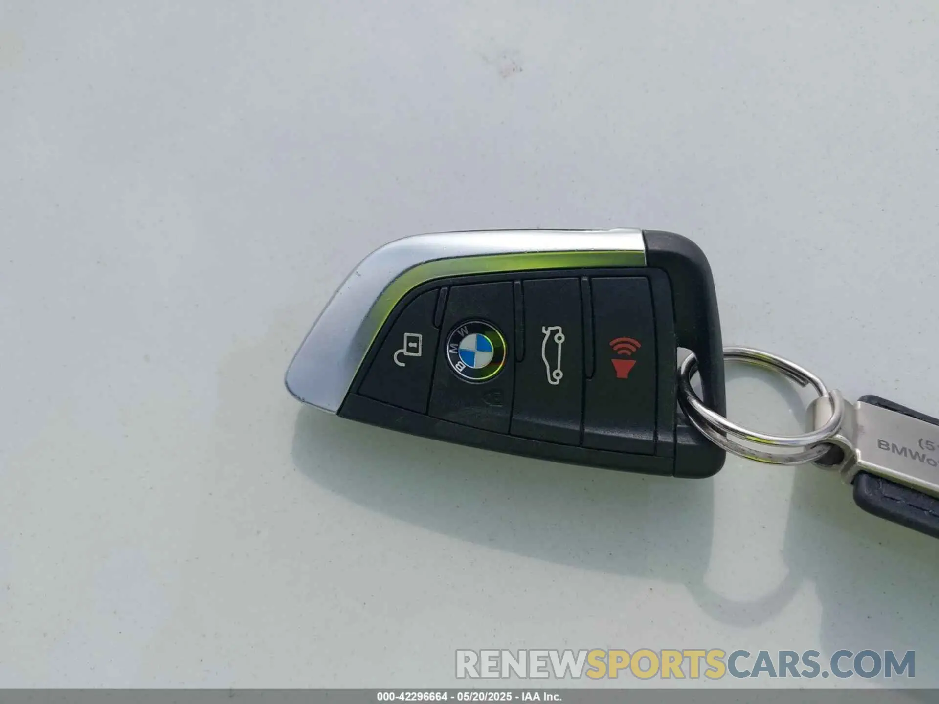 11 Photograph of a damaged car WBXHU7C5XK3H45207 BMW X1 2019