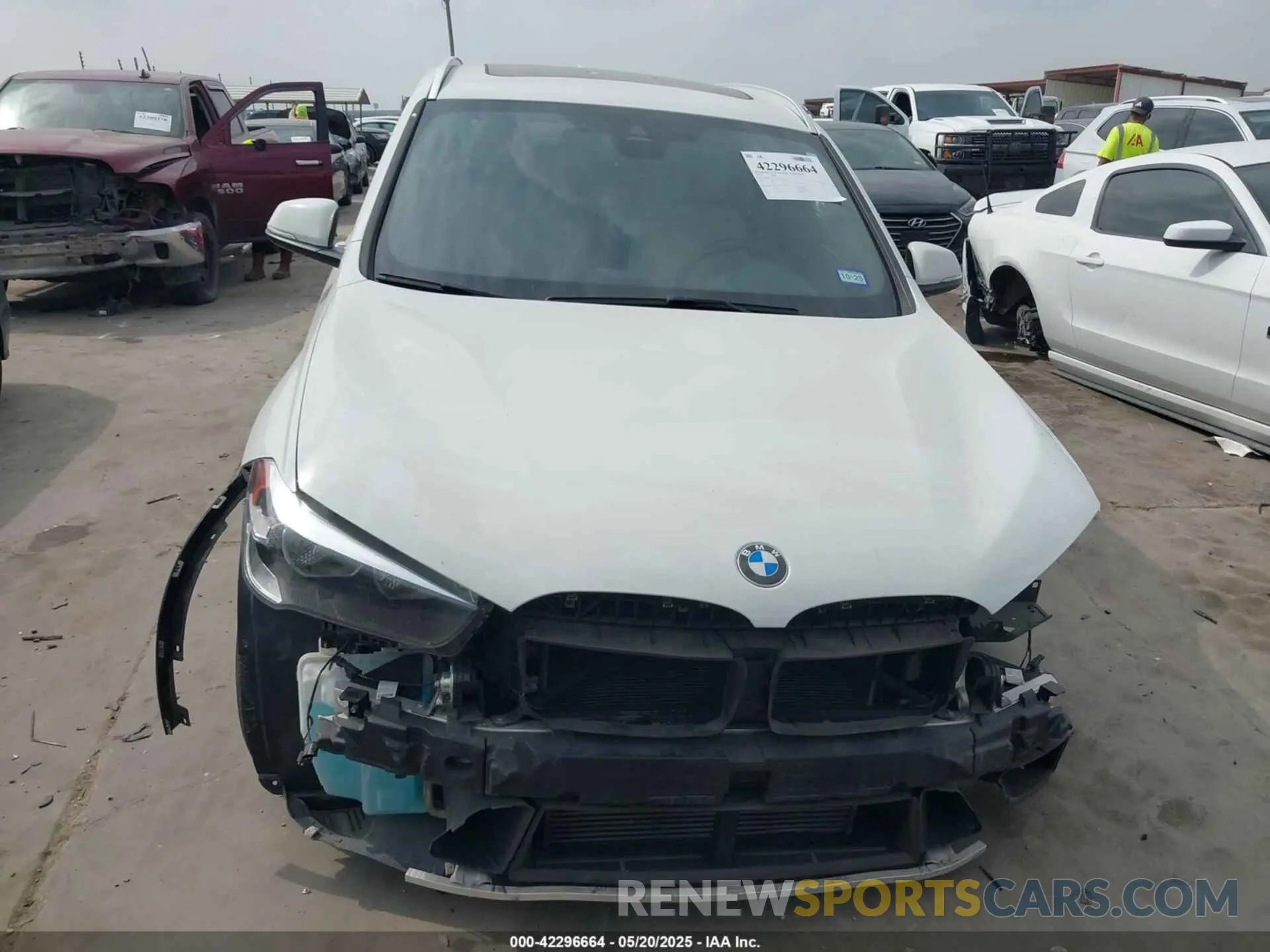 13 Photograph of a damaged car WBXHU7C5XK3H45207 BMW X1 2019