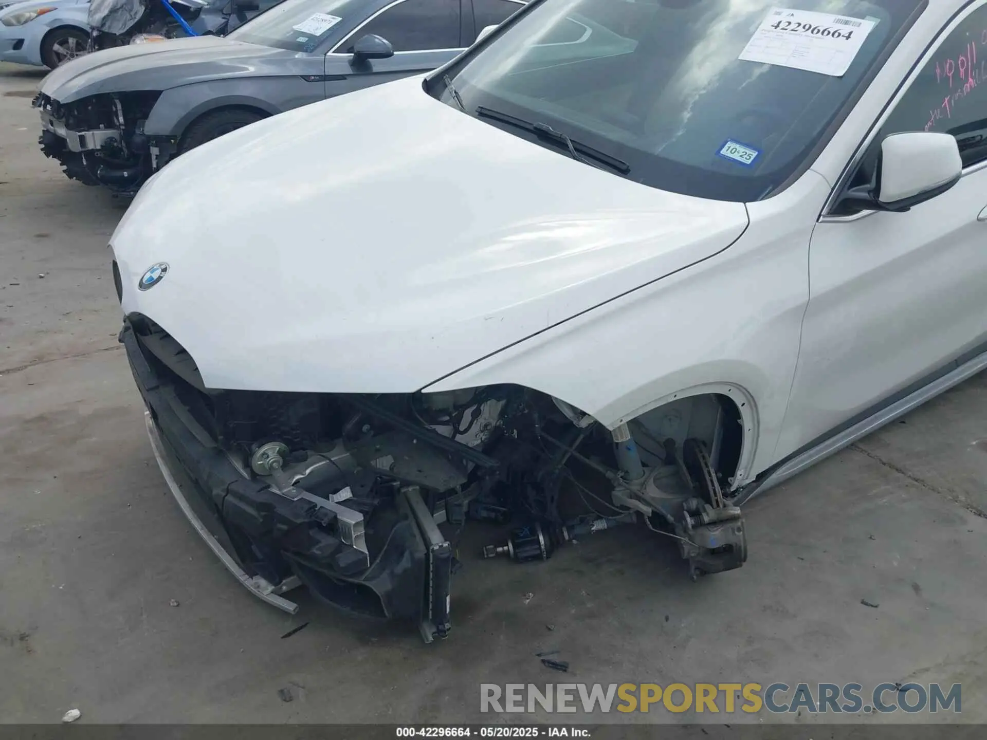 6 Photograph of a damaged car WBXHU7C5XK3H45207 BMW X1 2019