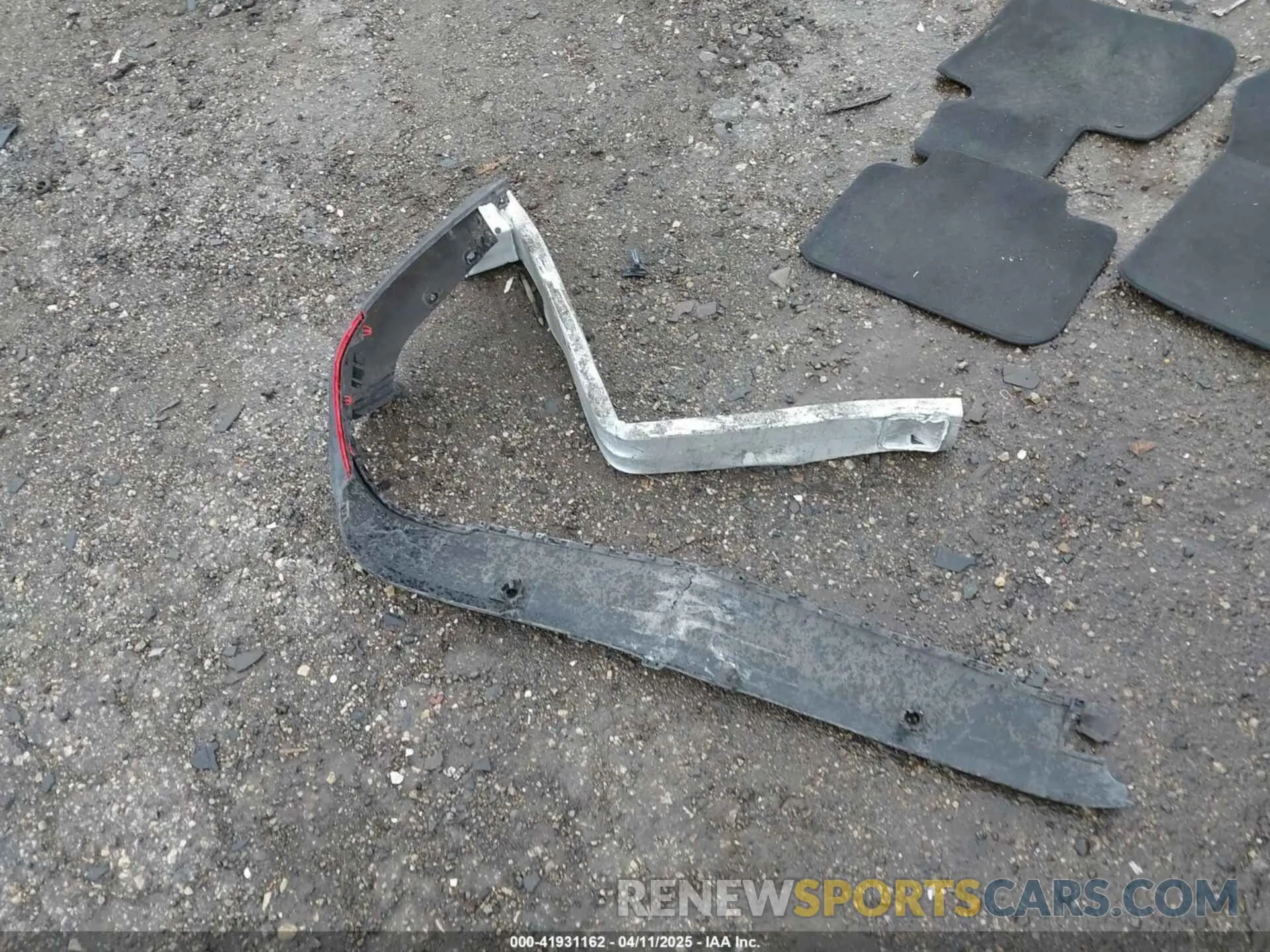 11 Photograph of a damaged car WBXHU7C5XK5L10933 BMW X1 2019