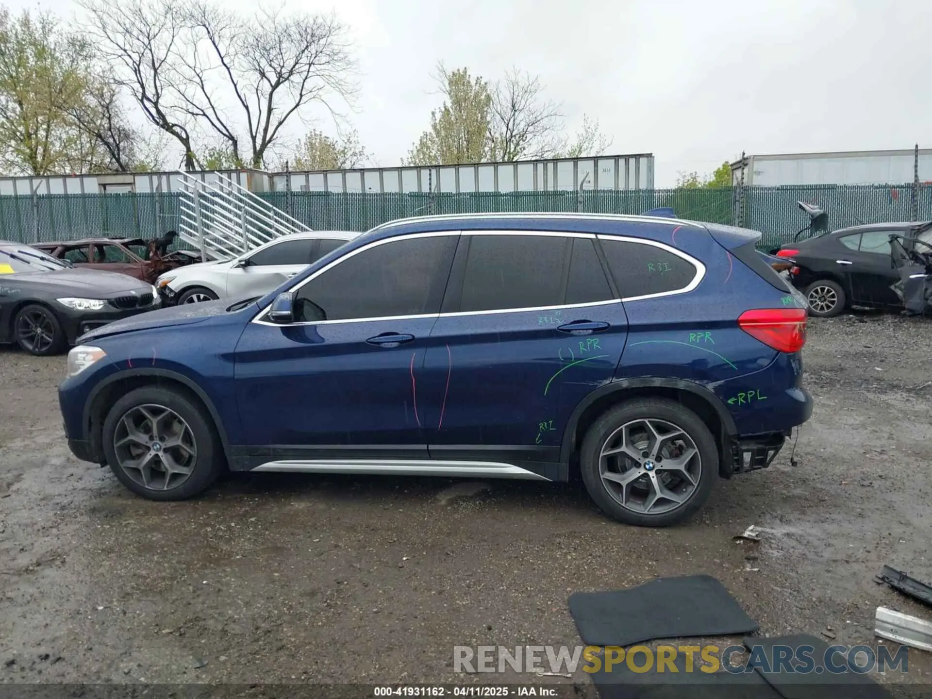 14 Photograph of a damaged car WBXHU7C5XK5L10933 BMW X1 2019