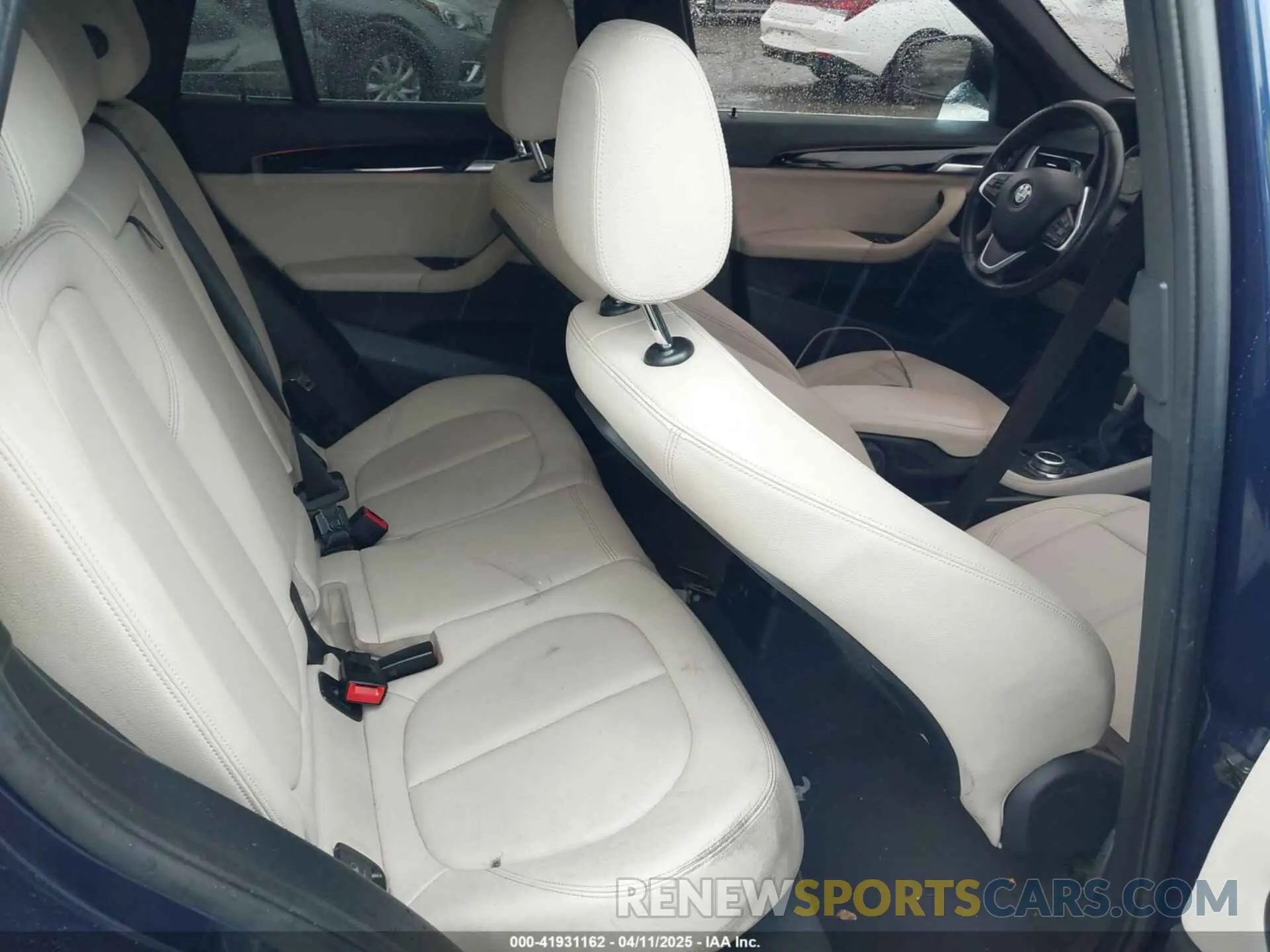 8 Photograph of a damaged car WBXHU7C5XK5L10933 BMW X1 2019
