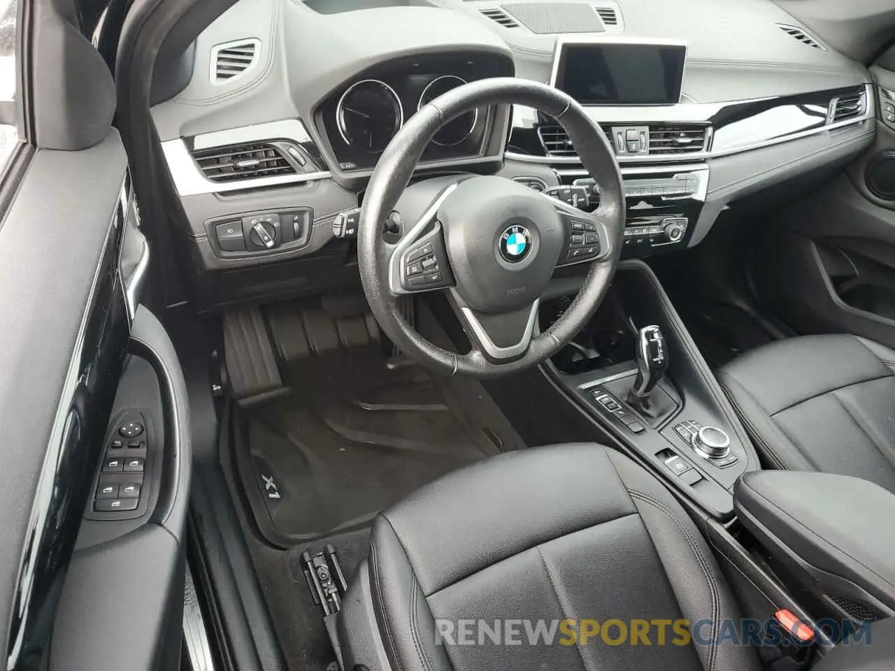 8 Photograph of a damaged car WBXJG7C00L5P46690 BMW X1 2020