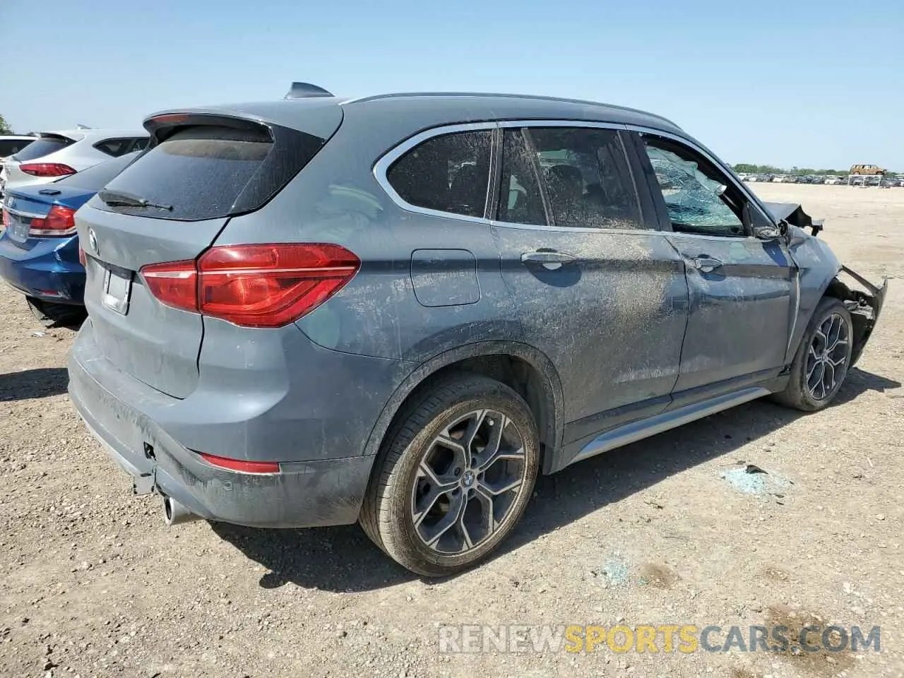 3 Photograph of a damaged car WBXJG7C07L5P30390 BMW X1 2020