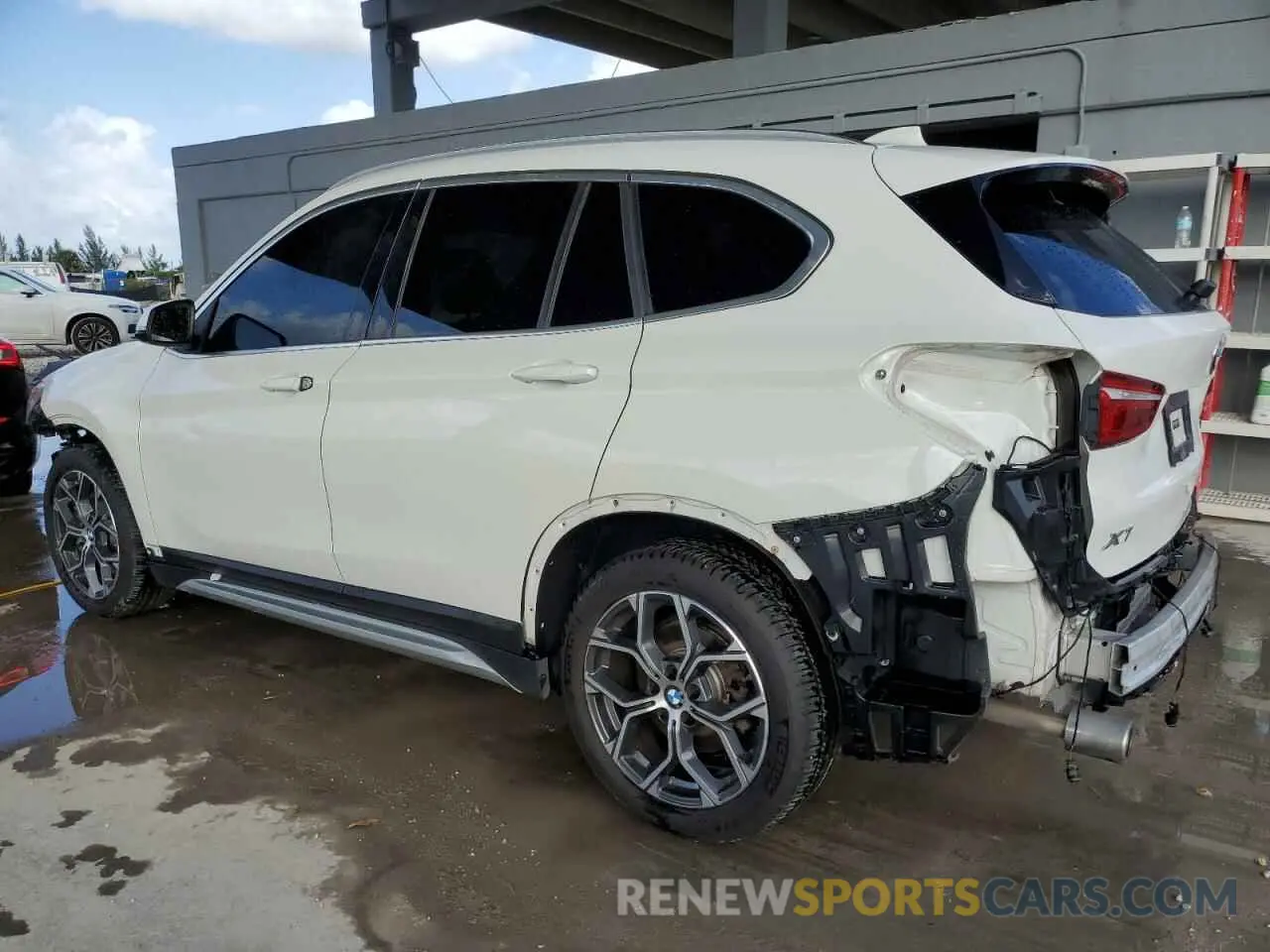 2 Photograph of a damaged car WBXJG7C08L5P47375 BMW X1 2020