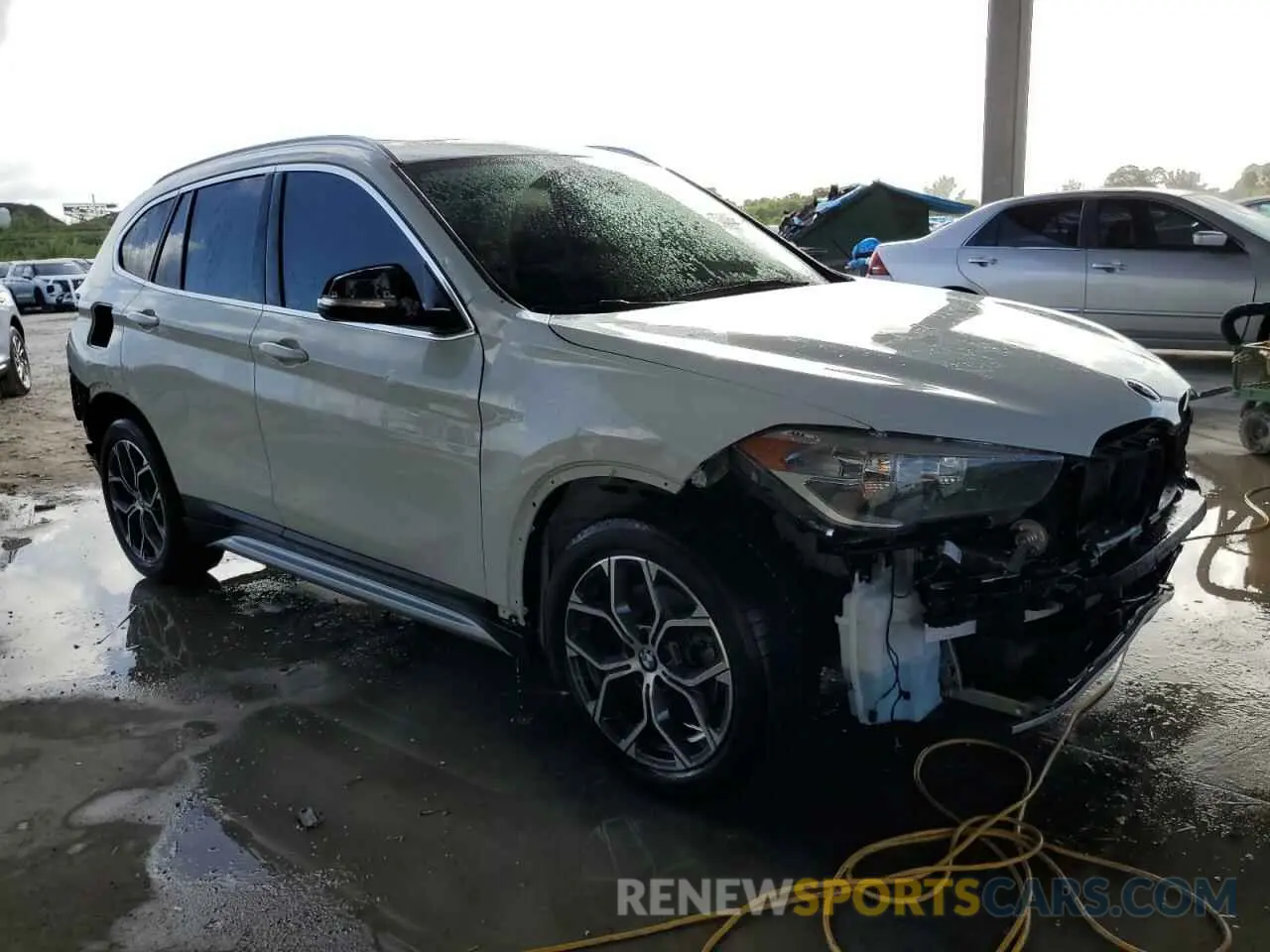 4 Photograph of a damaged car WBXJG7C08L5P47375 BMW X1 2020
