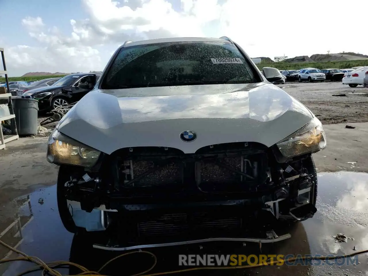 5 Photograph of a damaged car WBXJG7C08L5P47375 BMW X1 2020