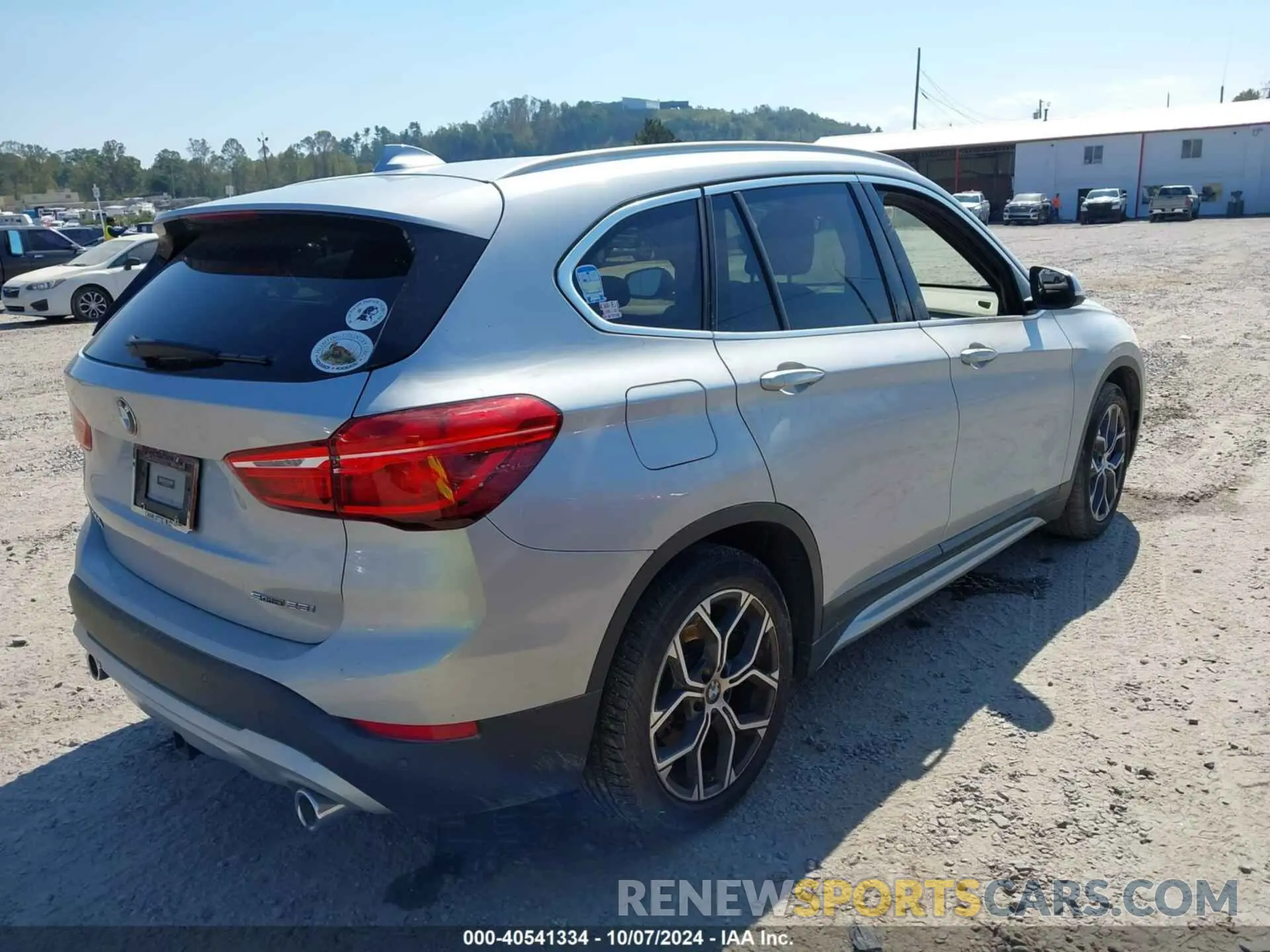4 Photograph of a damaged car WBXJG7C09L5R91407 BMW X1 2020