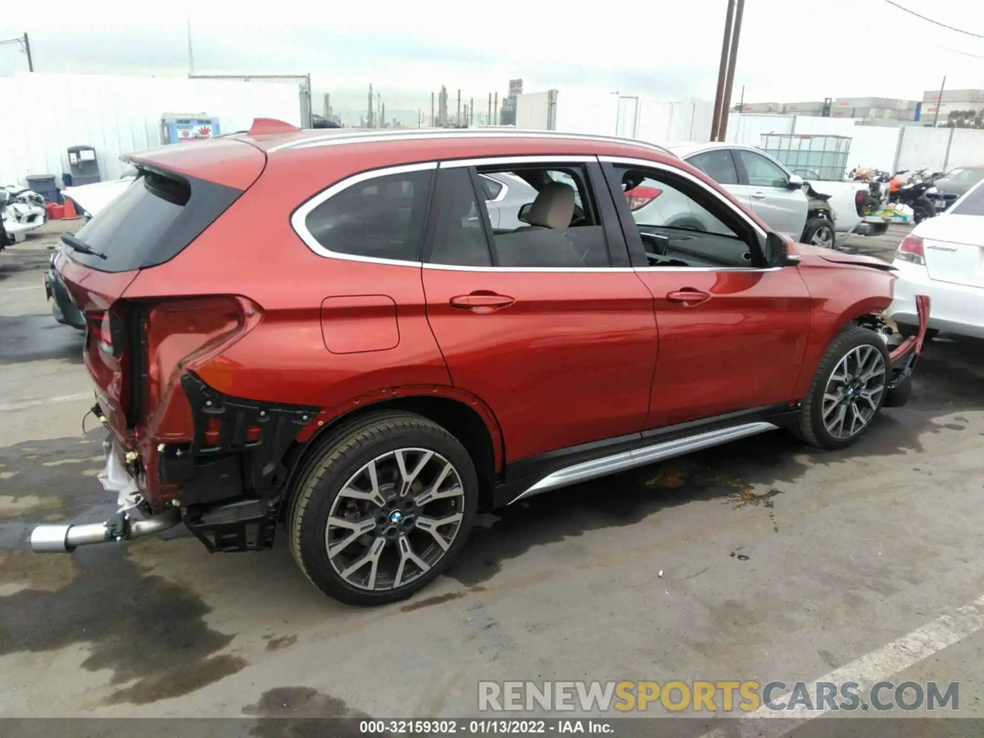 4 Photograph of a damaged car WBXJG7C09L5R99958 BMW X1 2020