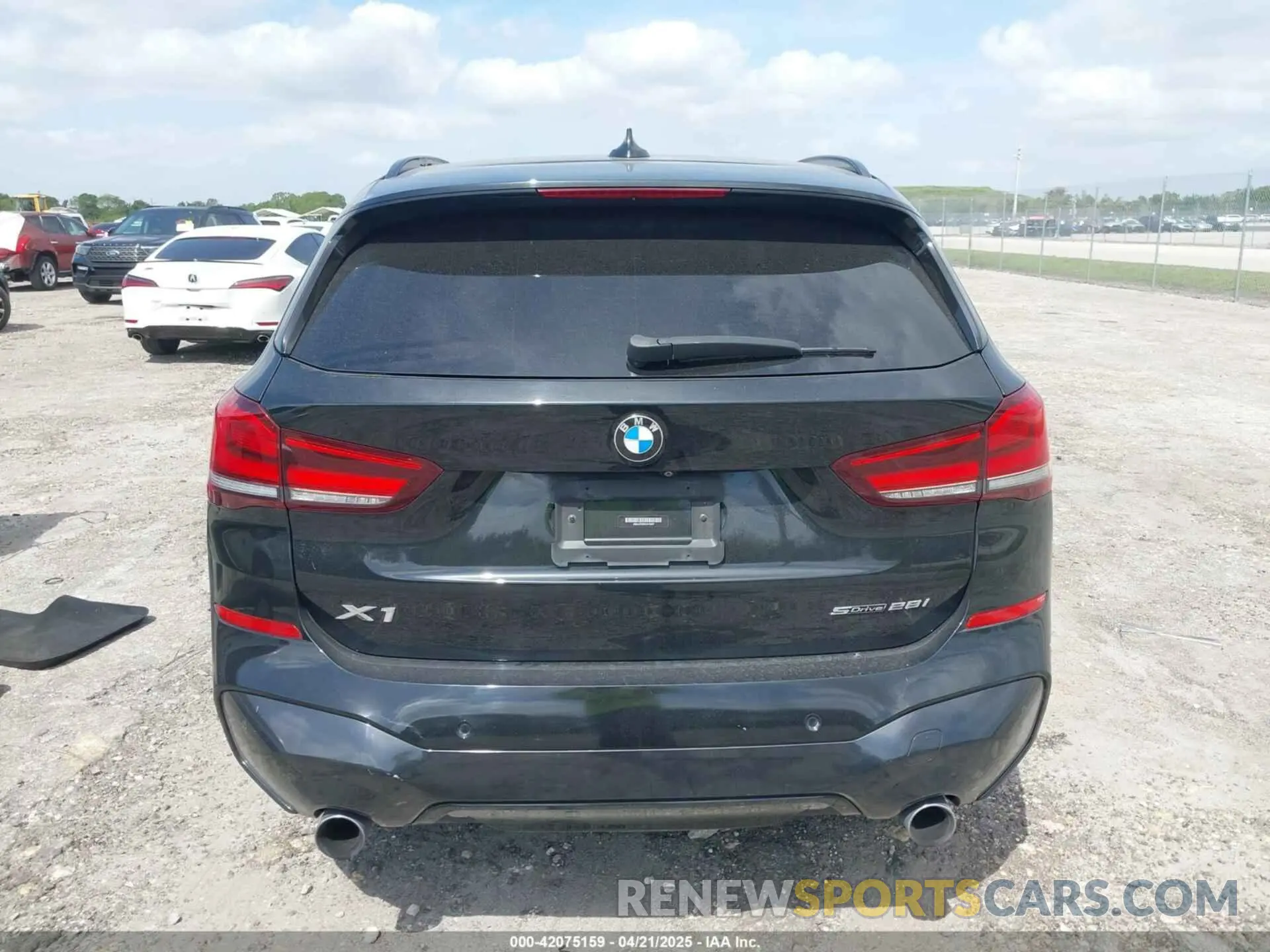 16 Photograph of a damaged car WBXJG7C0XL5P74237 BMW X1 2020