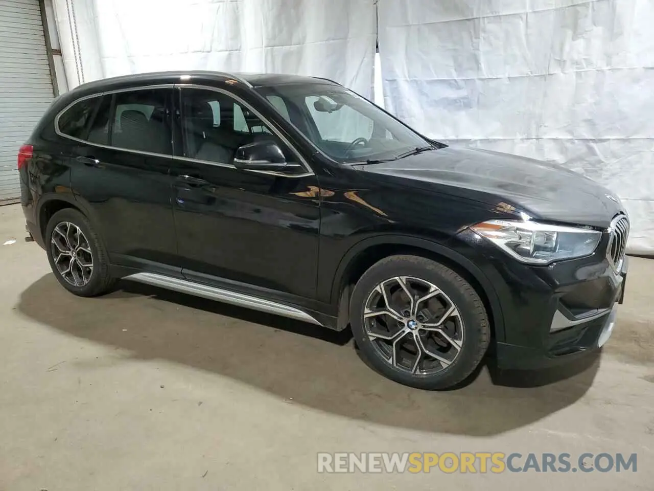 4 Photograph of a damaged car WBXJG9C01L5P75983 BMW X1 2020