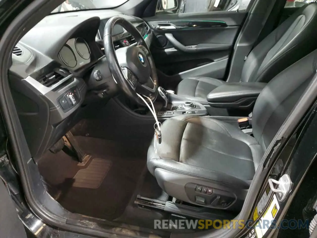 7 Photograph of a damaged car WBXJG9C01L5P75983 BMW X1 2020