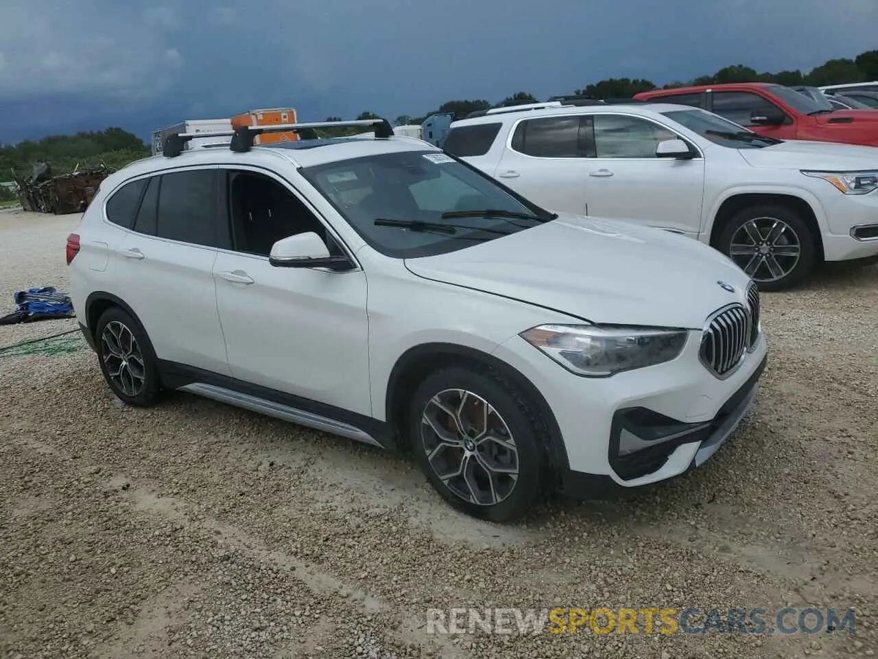 4 Photograph of a damaged car WBXJG9C03L5P40314 BMW X1 2020