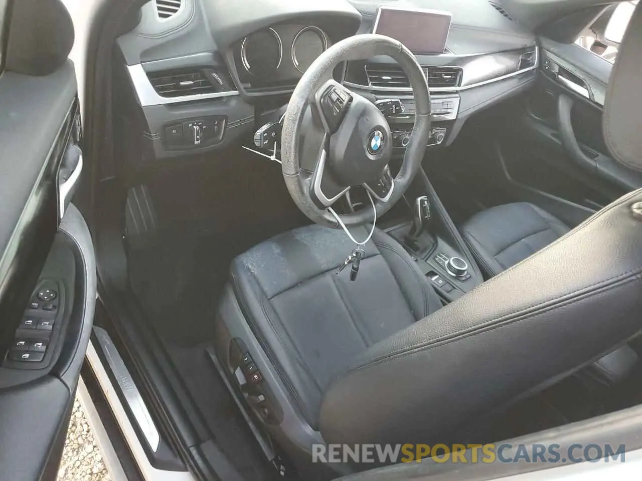 8 Photograph of a damaged car WBXJG9C03L5P40314 BMW X1 2020