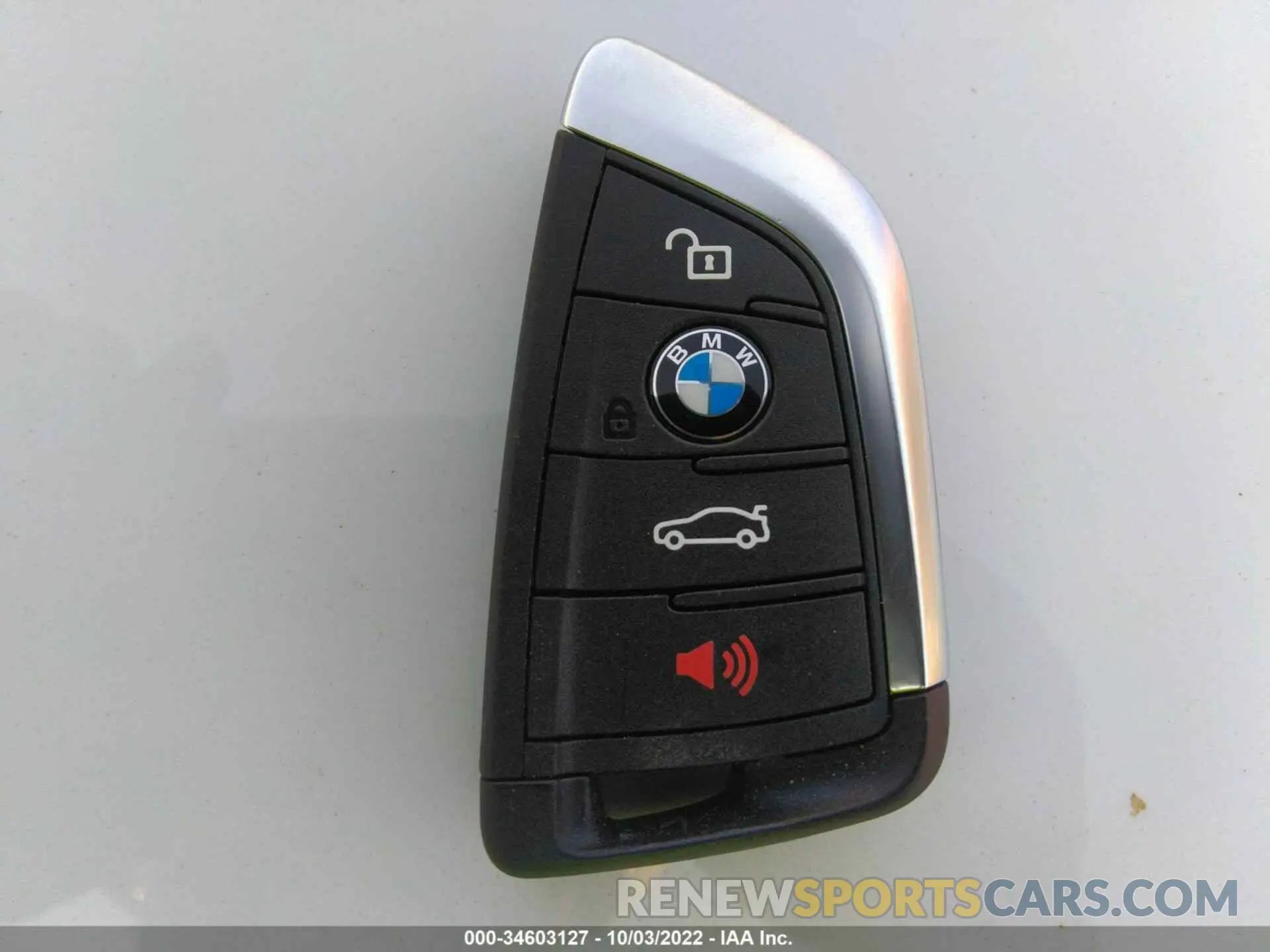 11 Photograph of a damaged car WBXJG9C04L5P70146 BMW X1 2020