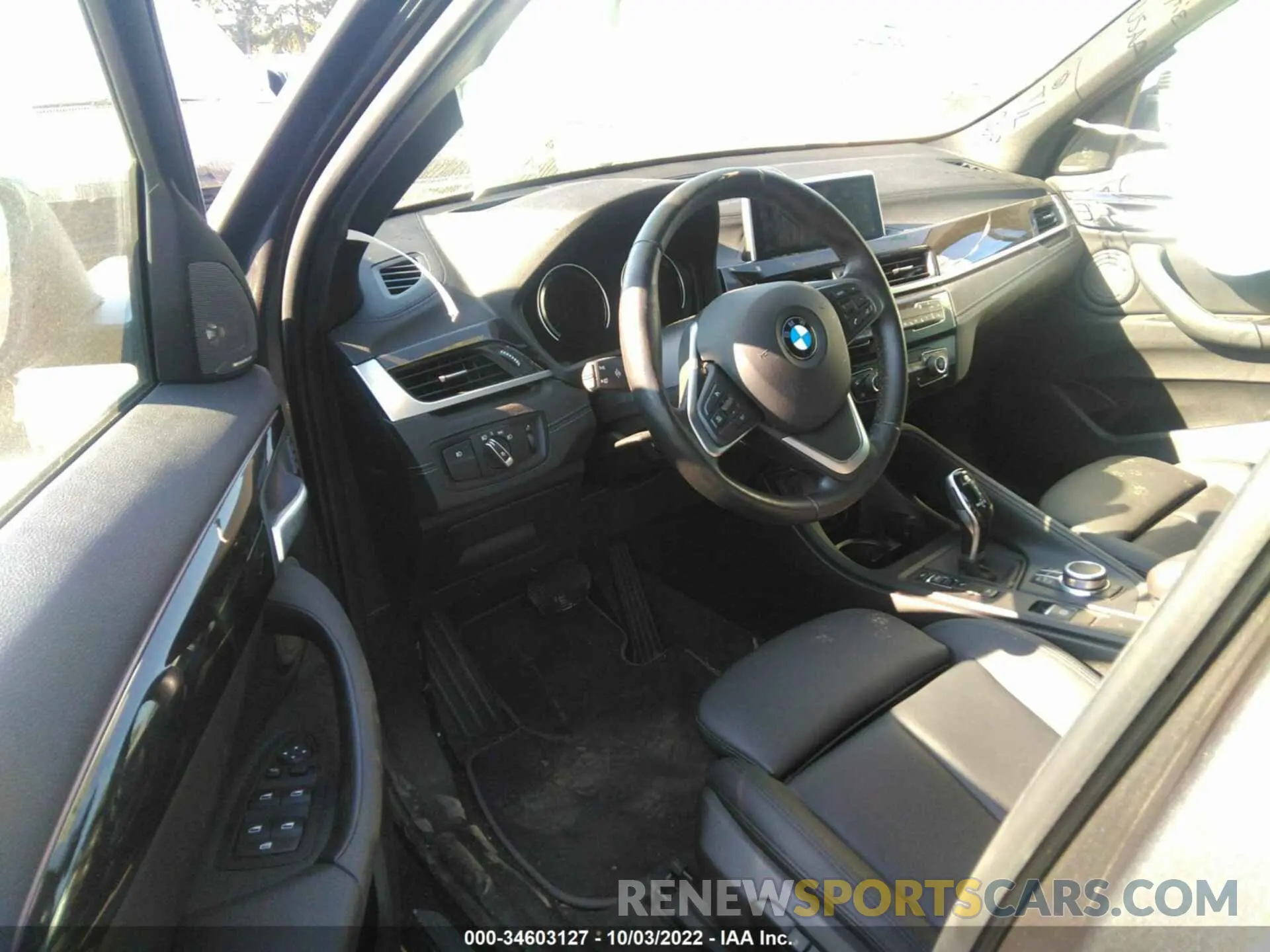 5 Photograph of a damaged car WBXJG9C04L5P70146 BMW X1 2020