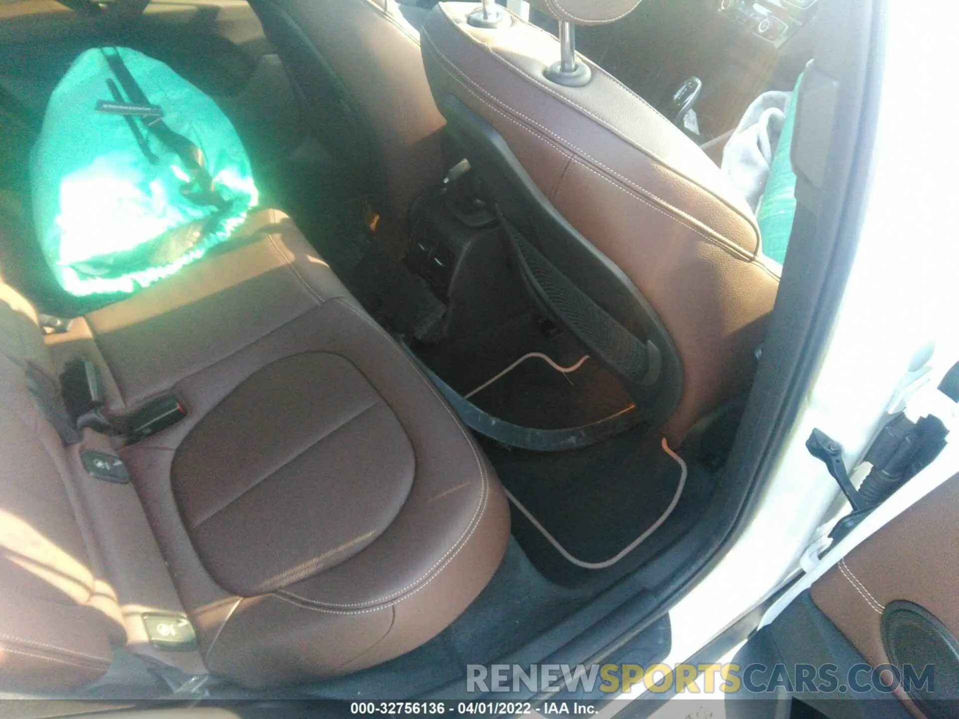 8 Photograph of a damaged car WBXJG9C04L5R65275 BMW X1 2020