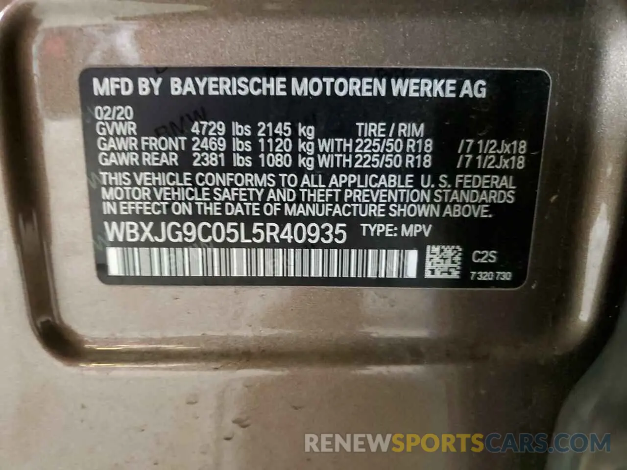 13 Photograph of a damaged car WBXJG9C05L5R40935 BMW X1 2020