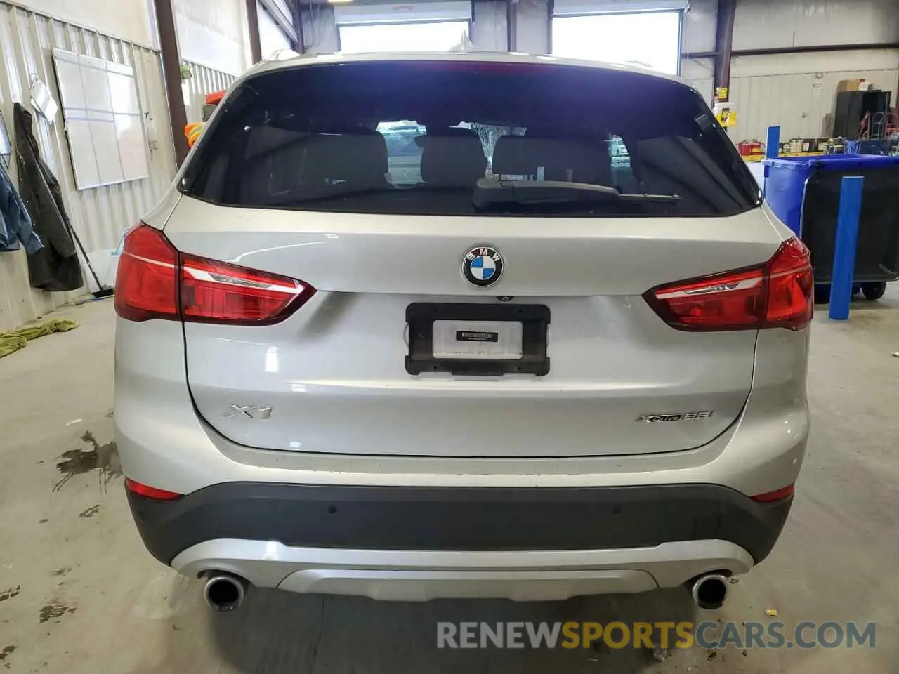 6 Photograph of a damaged car WBXJG9C06L5P94397 BMW X1 2020