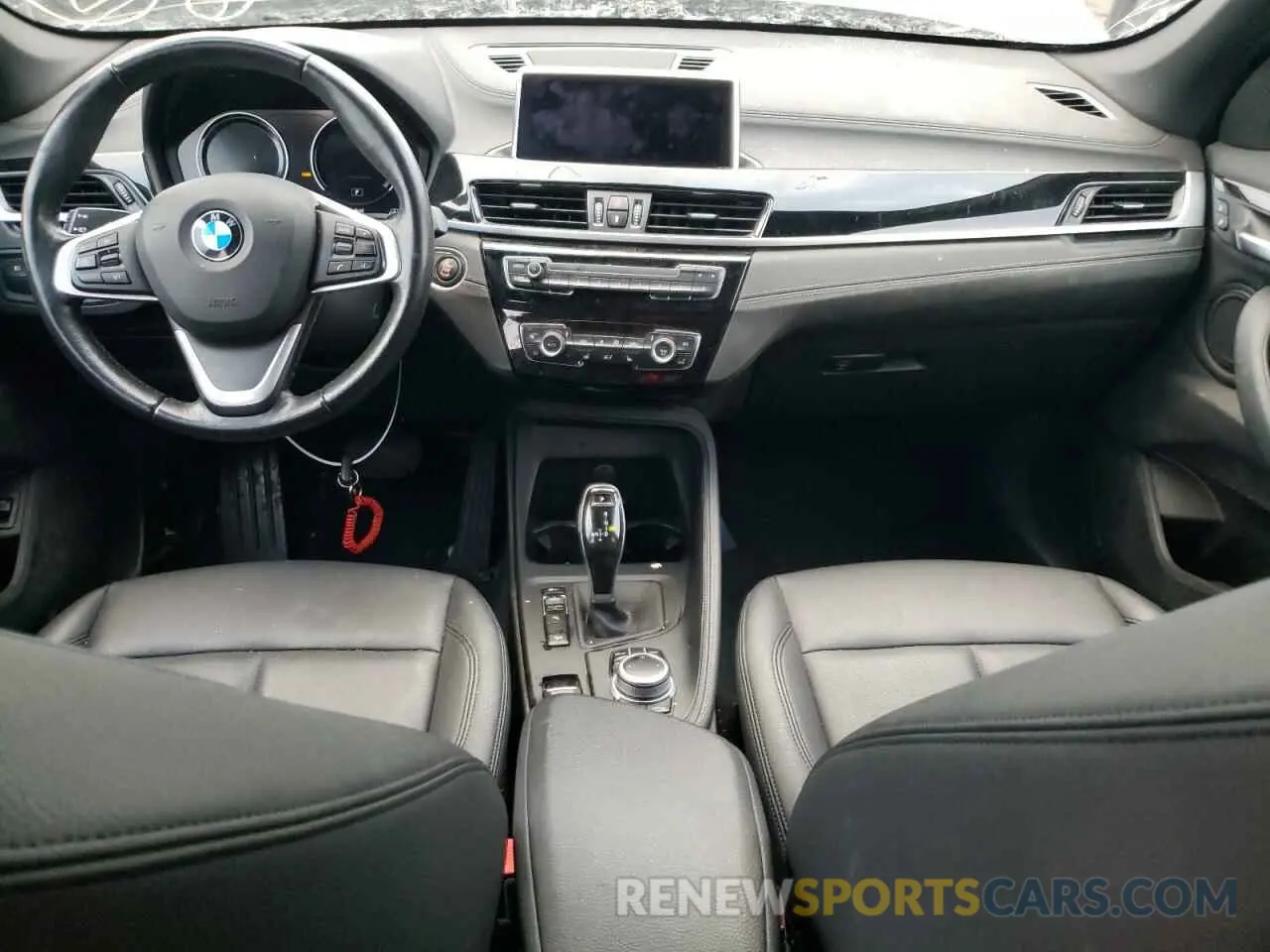 8 Photograph of a damaged car WBXJG9C07L5P76040 BMW X1 2020